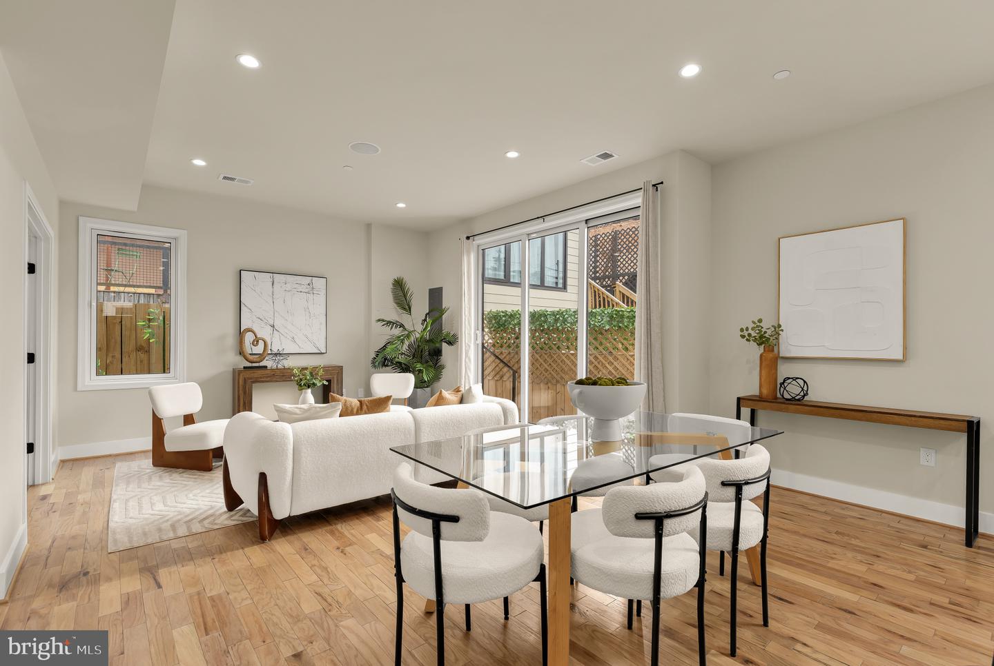 3646 13TH ST NW #3, WASHINGTON, District Of Columbia 20010, 4 Bedrooms Bedrooms, ,2 BathroomsBathrooms,Residential,For sale,3646 13TH ST NW #3,DCDC2240338 MLS # DCDC2240338