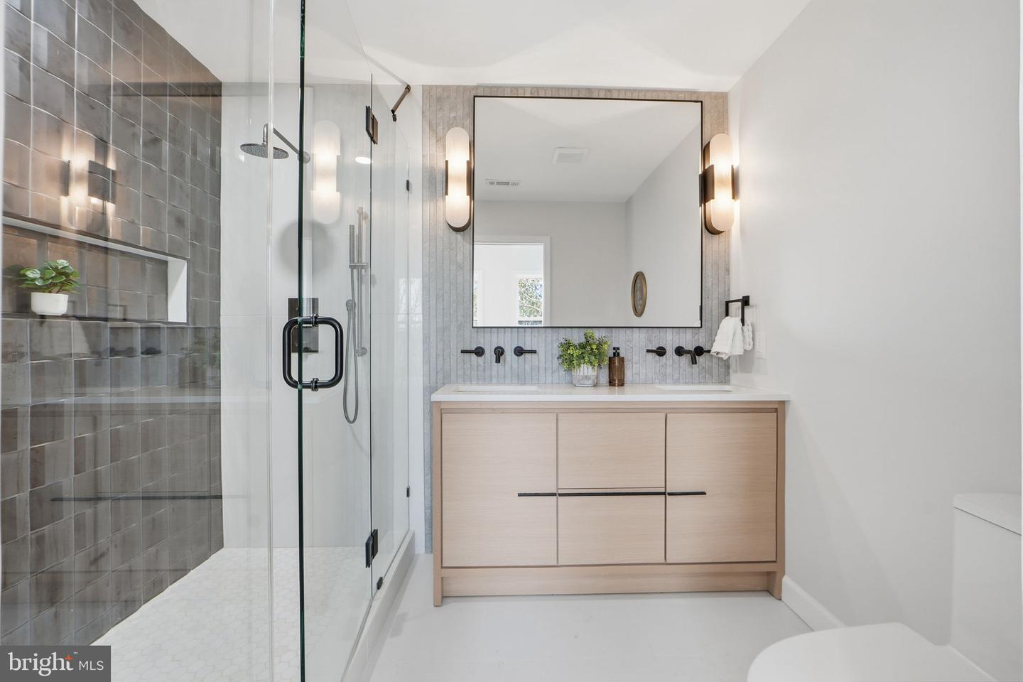 1412 TRINIDAD AVE NE, WASHINGTON, District Of Columbia 20002, 4 Bedrooms Bedrooms, ,3 BathroomsBathrooms,Residential,For sale,1412 TRINIDAD AVE NE,DCDC2240350 MLS # DCDC2240350 1412 TRINIDAD AVE NE, WASHINGTON, District Of Columbia 20002, 4 Bedrooms Bedrooms, ,3 BathroomsBathrooms,Residential,For sale,1412 TRINIDAD AVE NE,DCDC2240350 MLS # DCDC2240350