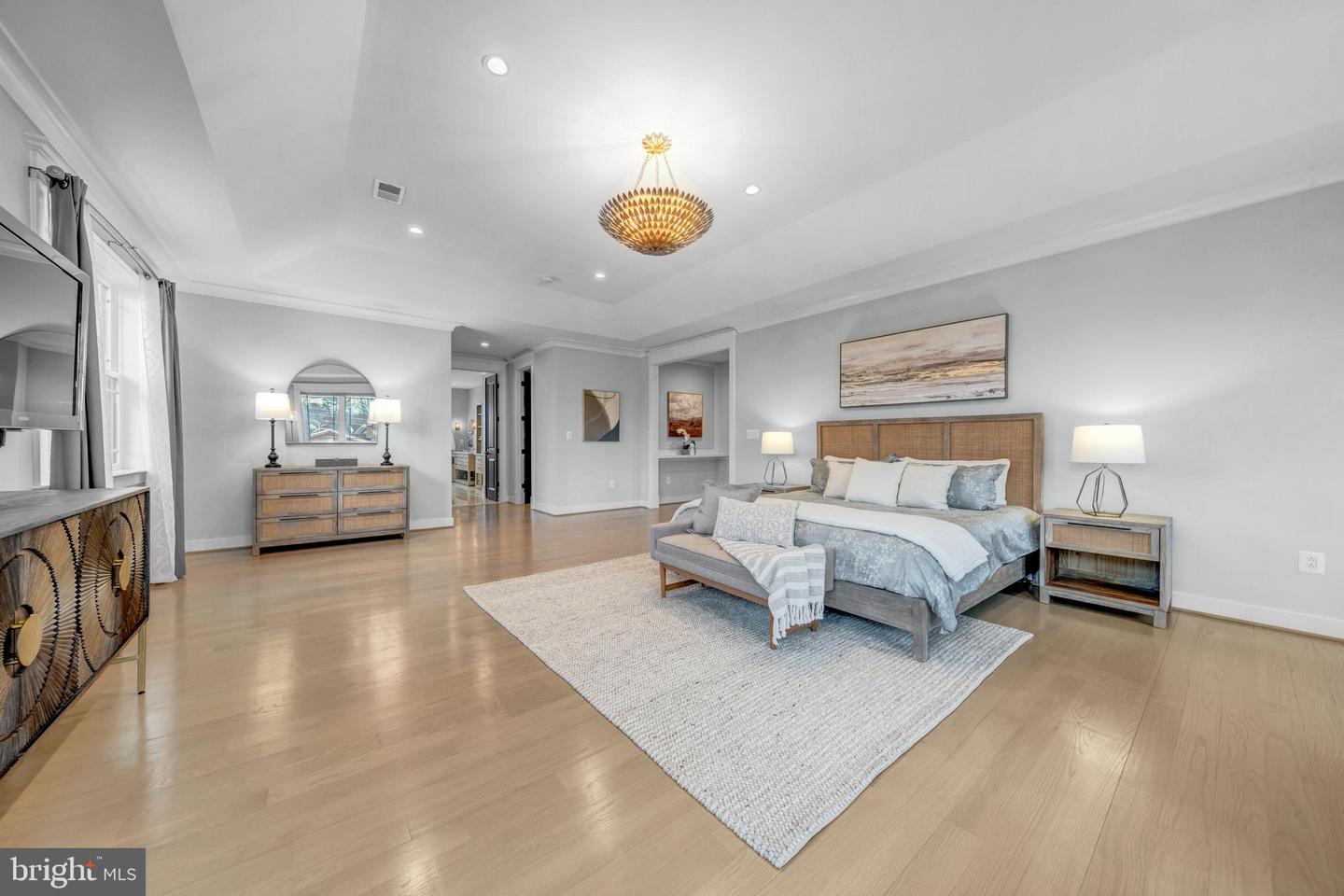 7022 HECTOR RD, MCLEAN, Virginia 22101, 7 Bedrooms Bedrooms, ,7 BathroomsBathrooms,Residential,For sale,7022 HECTOR RD,VAFX2284792 MLS # VAFX2284792