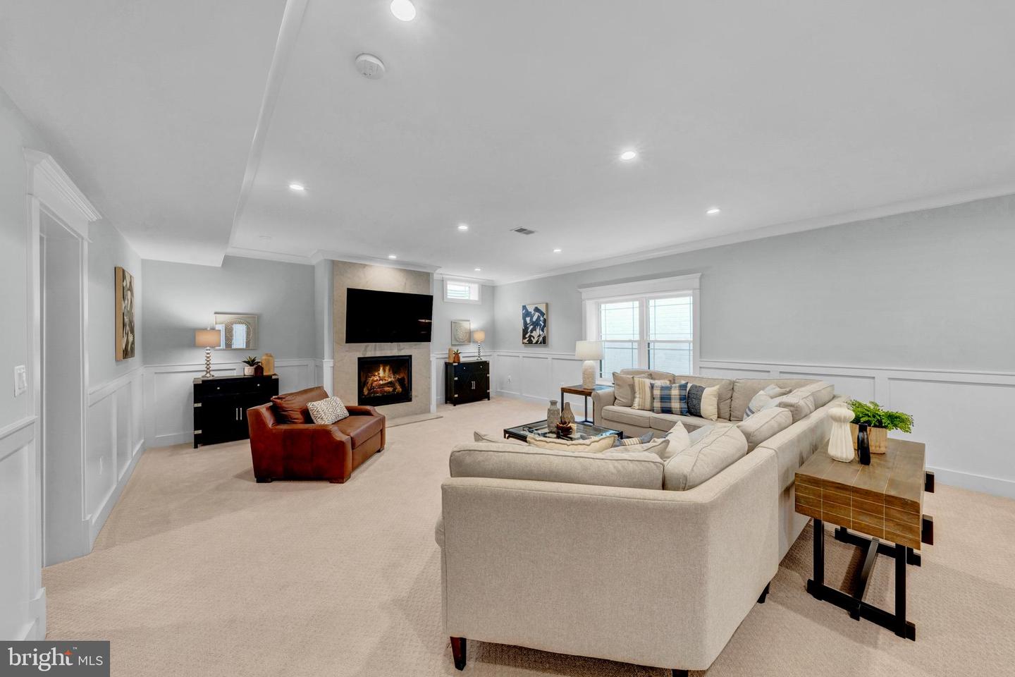 7022 HECTOR RD, MCLEAN, Virginia 22101, 7 Bedrooms Bedrooms, ,7 BathroomsBathrooms,Residential,For sale,7022 HECTOR RD,VAFX2284792 MLS # VAFX2284792