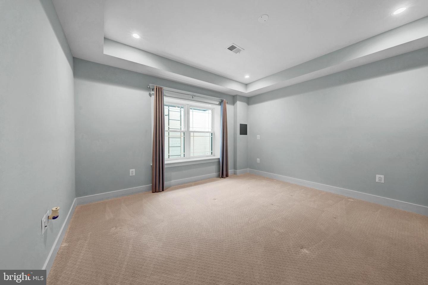 7022 HECTOR RD, MCLEAN, Virginia 22101, 7 Bedrooms Bedrooms, ,7 BathroomsBathrooms,Residential,For sale,7022 HECTOR RD,VAFX2284792 MLS # VAFX2284792