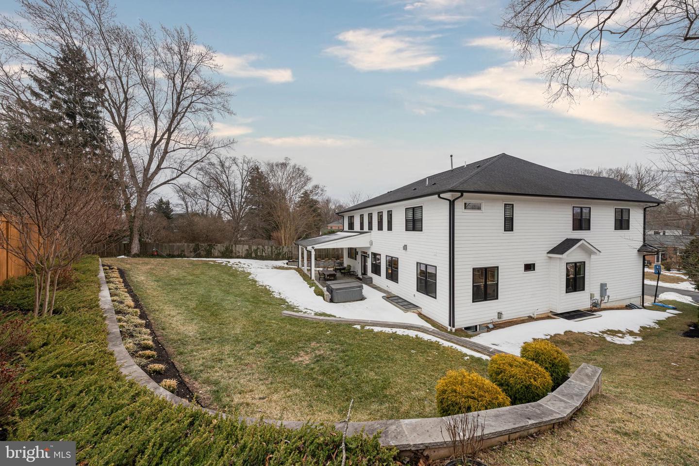 7022 HECTOR RD, MCLEAN, Virginia 22101, 7 Bedrooms Bedrooms, ,7 BathroomsBathrooms,Residential,For sale,7022 HECTOR RD,VAFX2284792 MLS # VAFX2284792