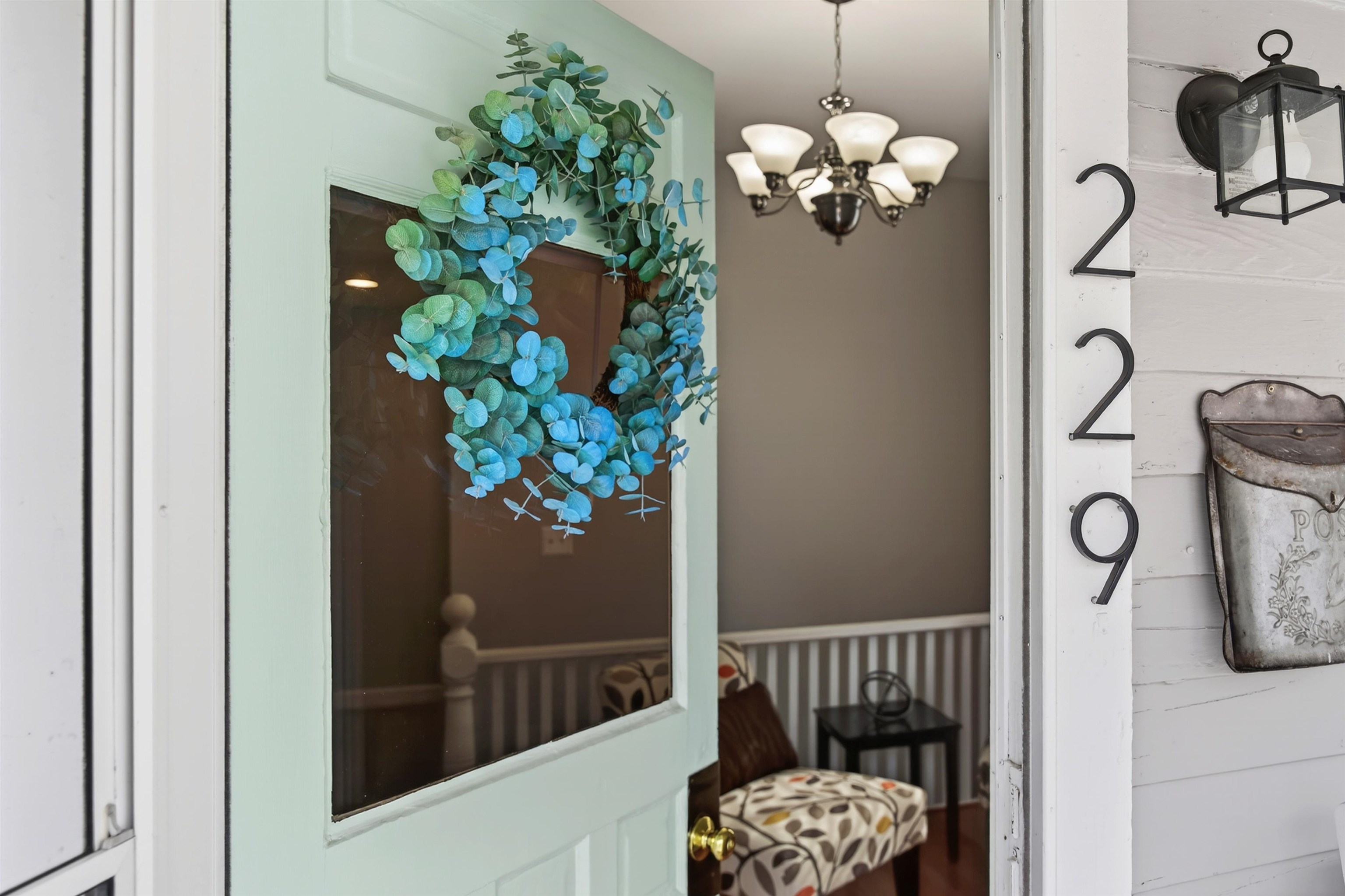 229 N JEFFERSON ST, STAUNTON, Virginia 24401, 2 Bedrooms Bedrooms, ,1 BathroomBathrooms,Residential,229 N JEFFERSON ST,673387 MLS # 673387