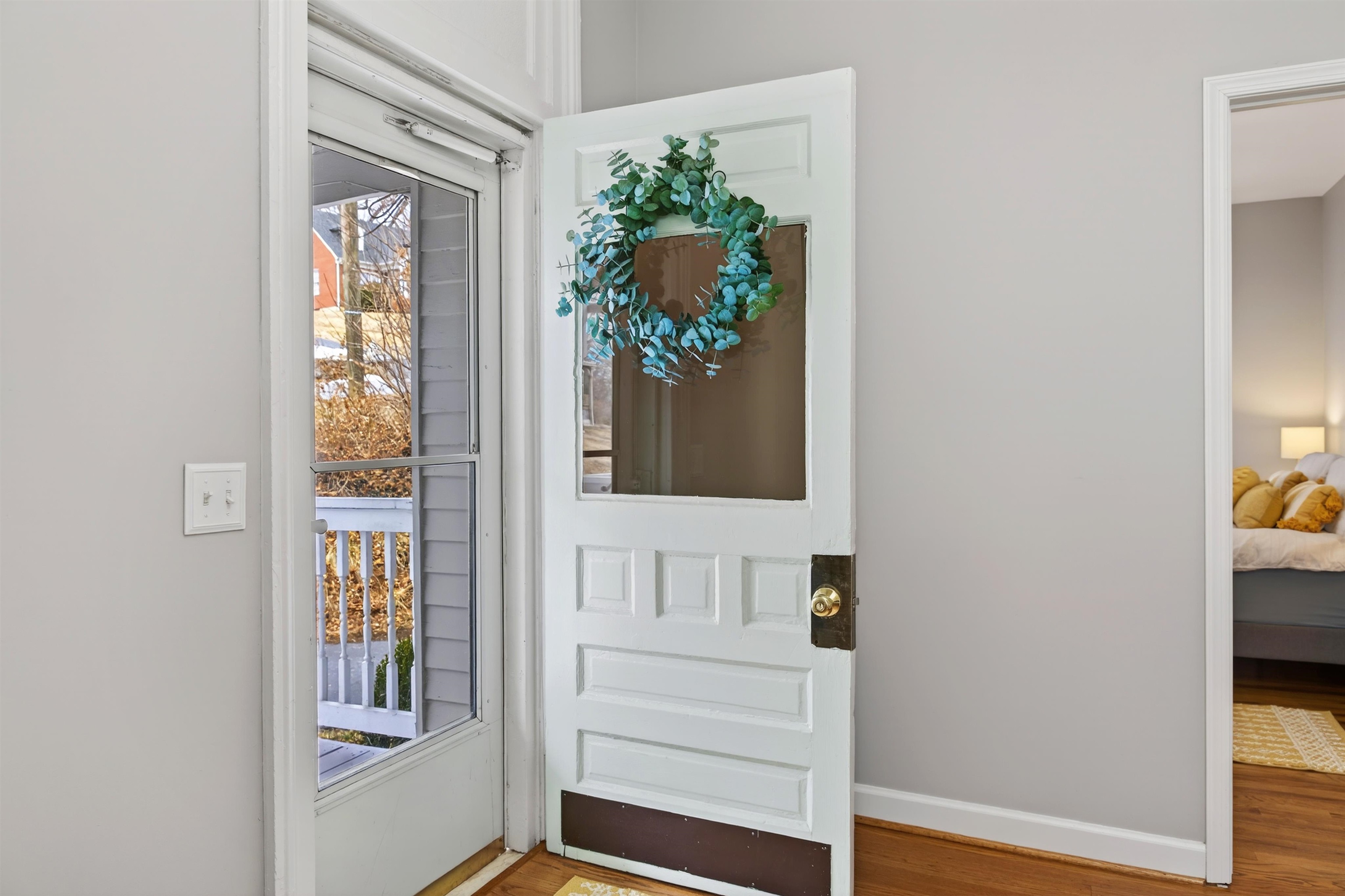 229 N JEFFERSON ST, STAUNTON, Virginia 24401, 2 Bedrooms Bedrooms, ,1 BathroomBathrooms,Residential,229 N JEFFERSON ST,673387 MLS # 673387