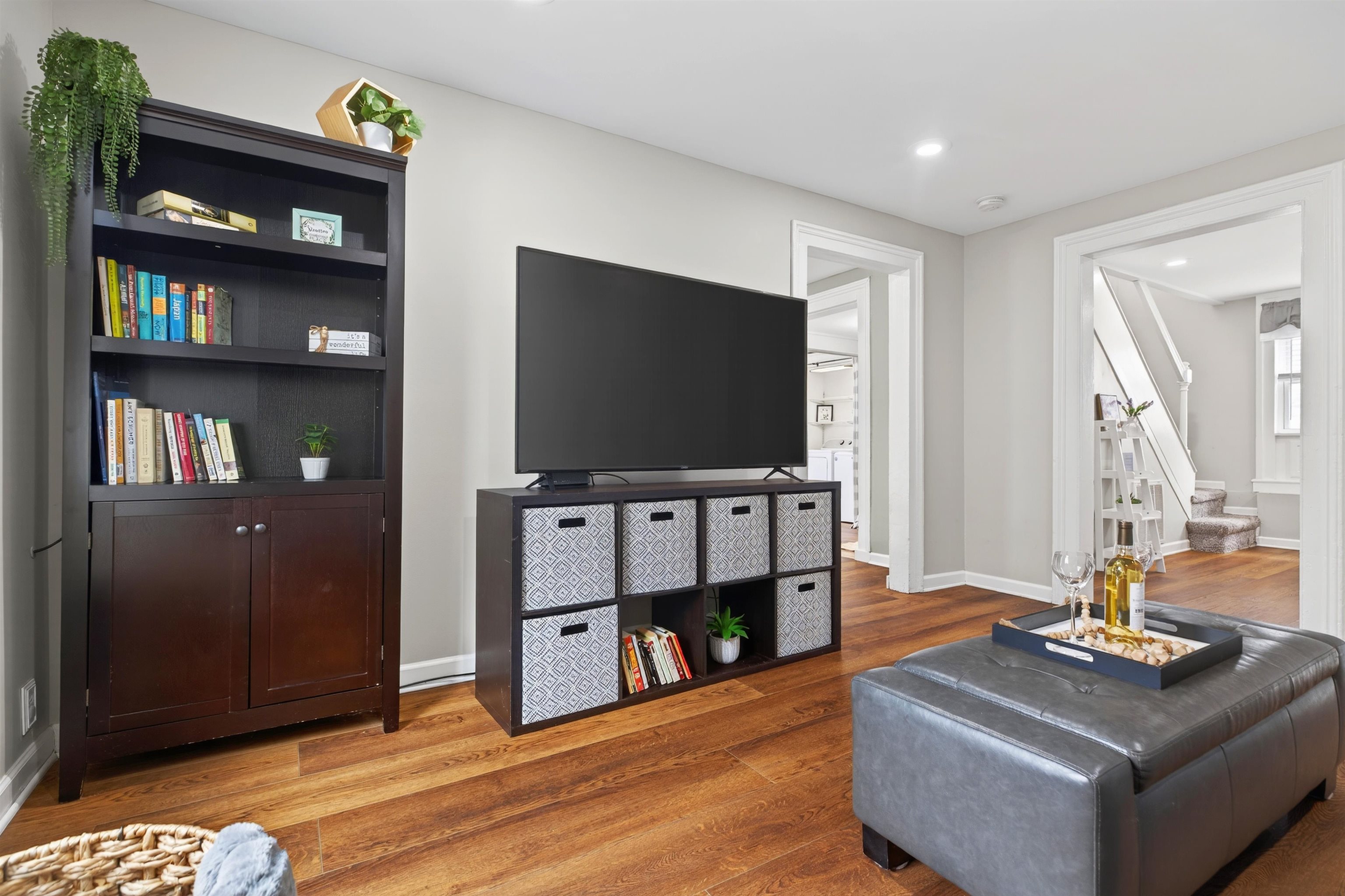 229 N JEFFERSON ST, STAUNTON, Virginia 24401, 2 Bedrooms Bedrooms, ,1 BathroomBathrooms,Residential,229 N JEFFERSON ST,673387 MLS # 673387