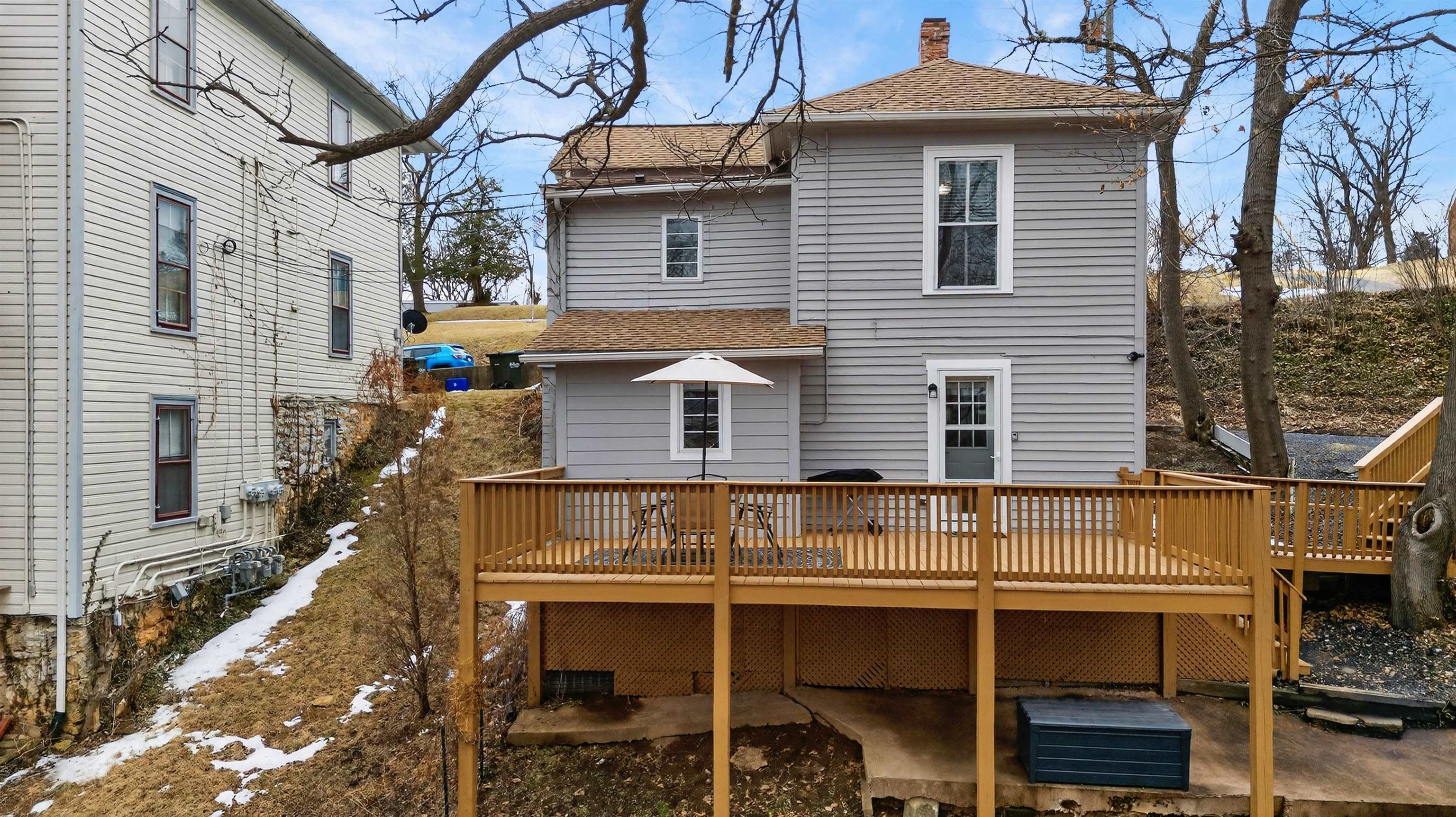 229 N JEFFERSON ST, STAUNTON, Virginia 24401, 2 Bedrooms Bedrooms, ,1 BathroomBathrooms,Residential,229 N JEFFERSON ST,673387 MLS # 673387