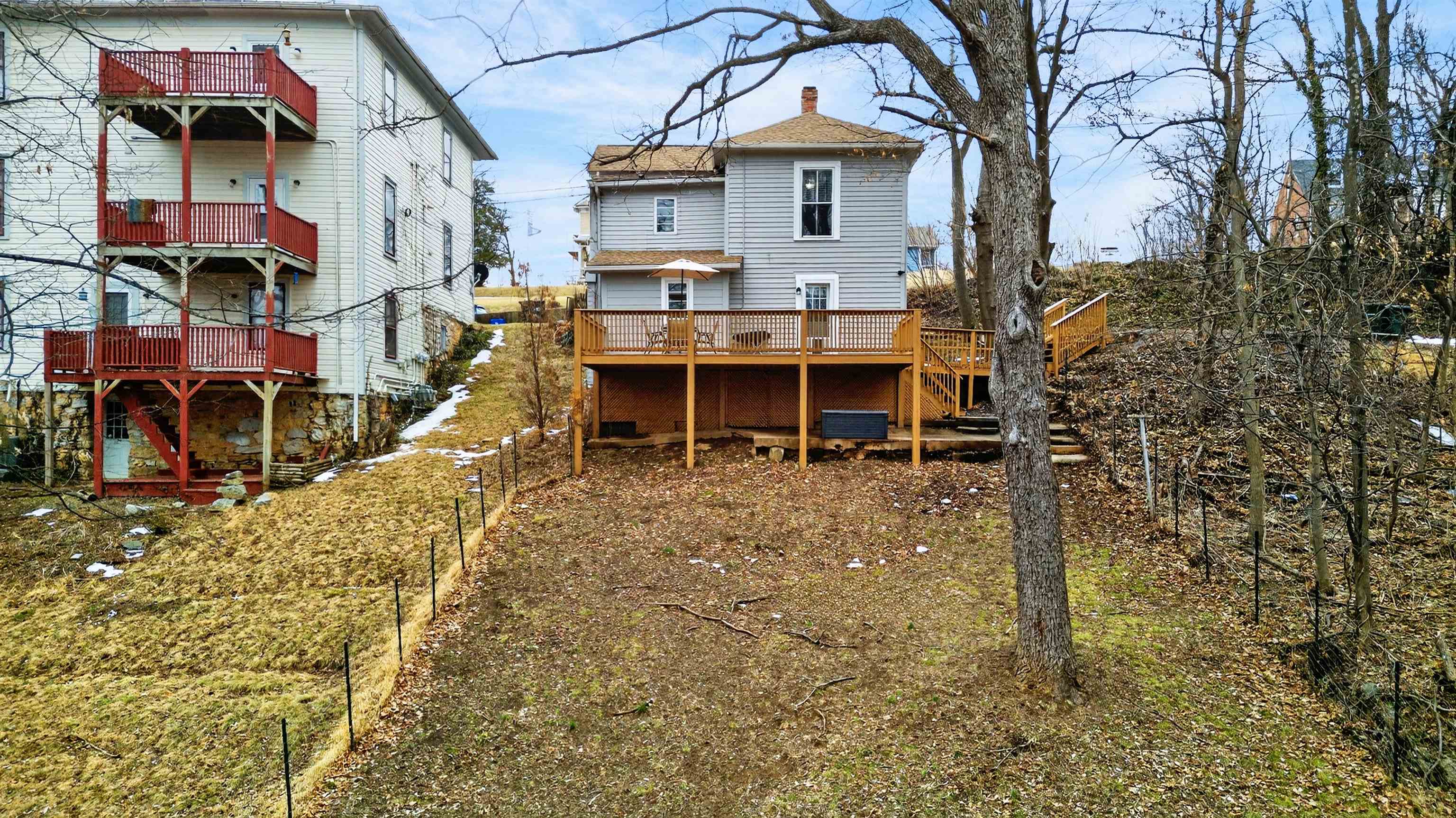 229 N JEFFERSON ST, STAUNTON, Virginia 24401, 2 Bedrooms Bedrooms, ,1 BathroomBathrooms,Residential,229 N JEFFERSON ST,673387 MLS # 673387