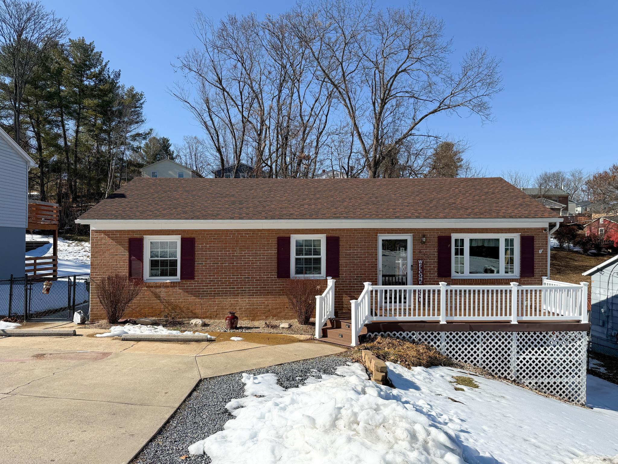 610 A ST, STAUNTON, Virginia 24401, 2 Bedrooms Bedrooms, ,3 BathroomsBathrooms,Residential,610 A ST,673396 MLS # 673396