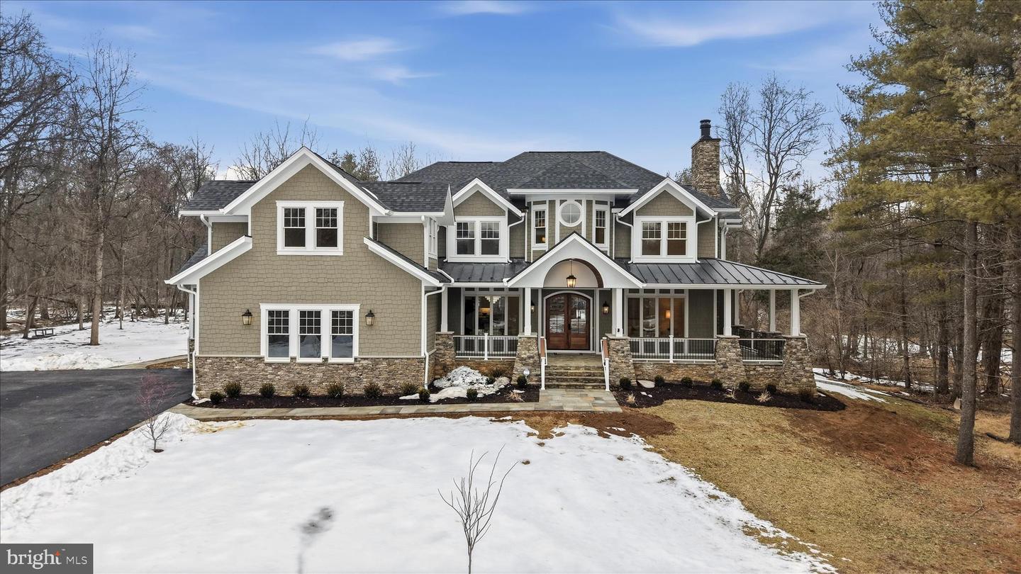 22597 REDHILL MANOR CT, LEESBURG, Virginia 20175, 5 Bedrooms Bedrooms, ,6 BathroomsBathrooms,Residential,For sale,22597 REDHILL MANOR CT,VALO2113704 MLS # VALO2113704