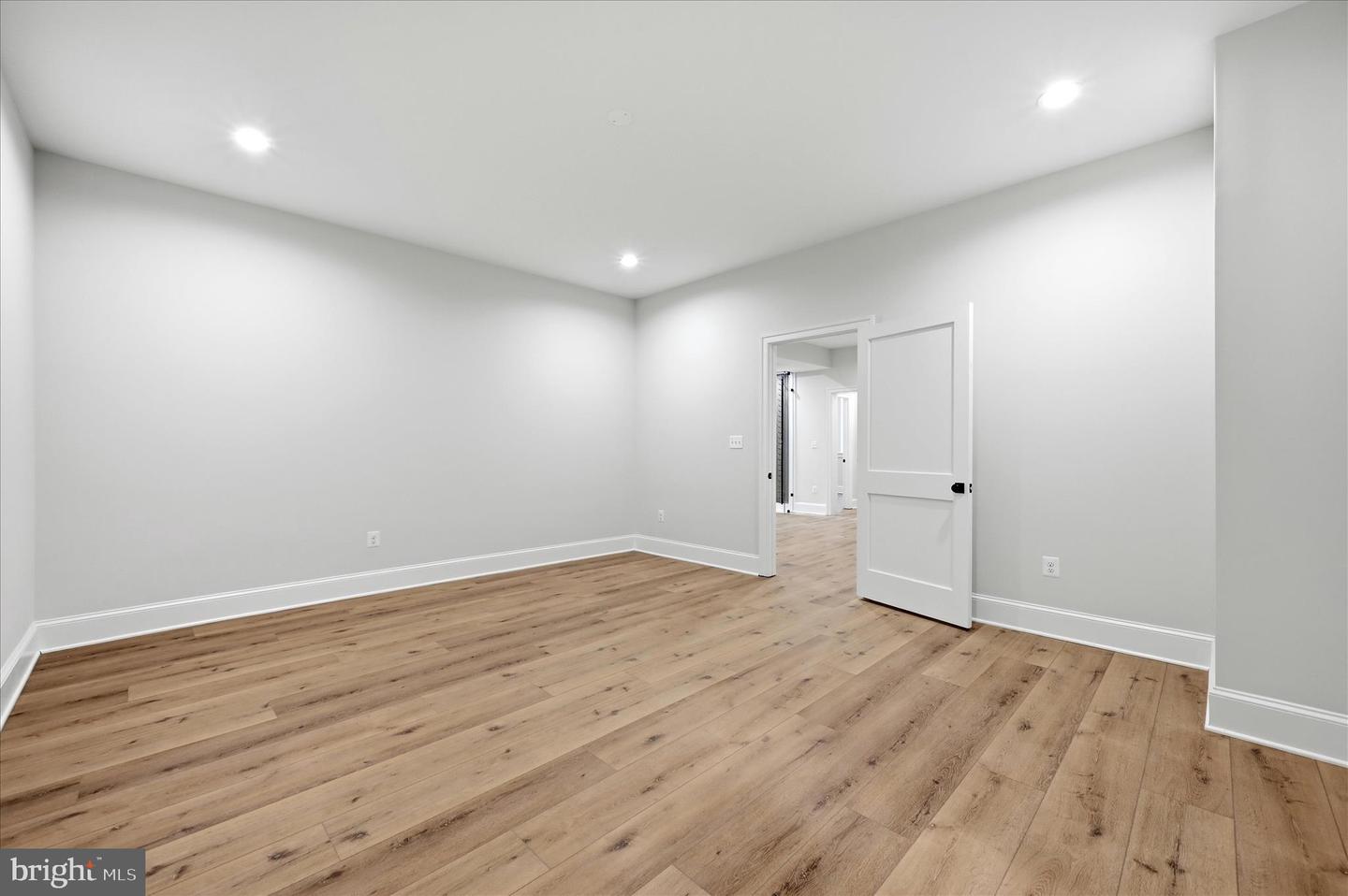 22597 REDHILL MANOR CT, LEESBURG, Virginia 20175, 5 Bedrooms Bedrooms, ,6 BathroomsBathrooms,Residential,For sale,22597 REDHILL MANOR CT,VALO2113704 MLS # VALO2113704