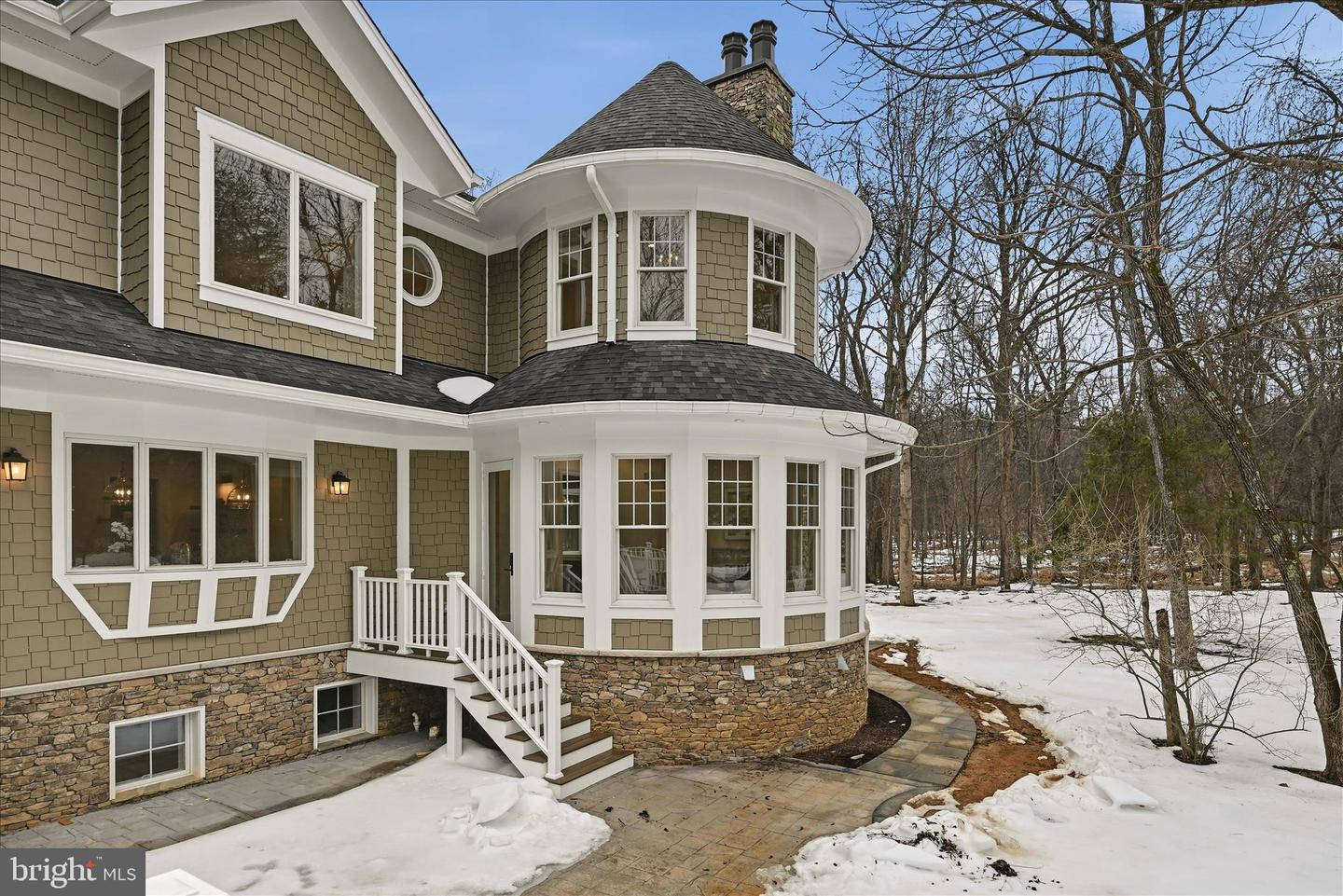 22597 REDHILL MANOR CT, LEESBURG, Virginia 20175, 5 Bedrooms Bedrooms, ,6 BathroomsBathrooms,Residential,For sale,22597 REDHILL MANOR CT,VALO2113704 MLS # VALO2113704