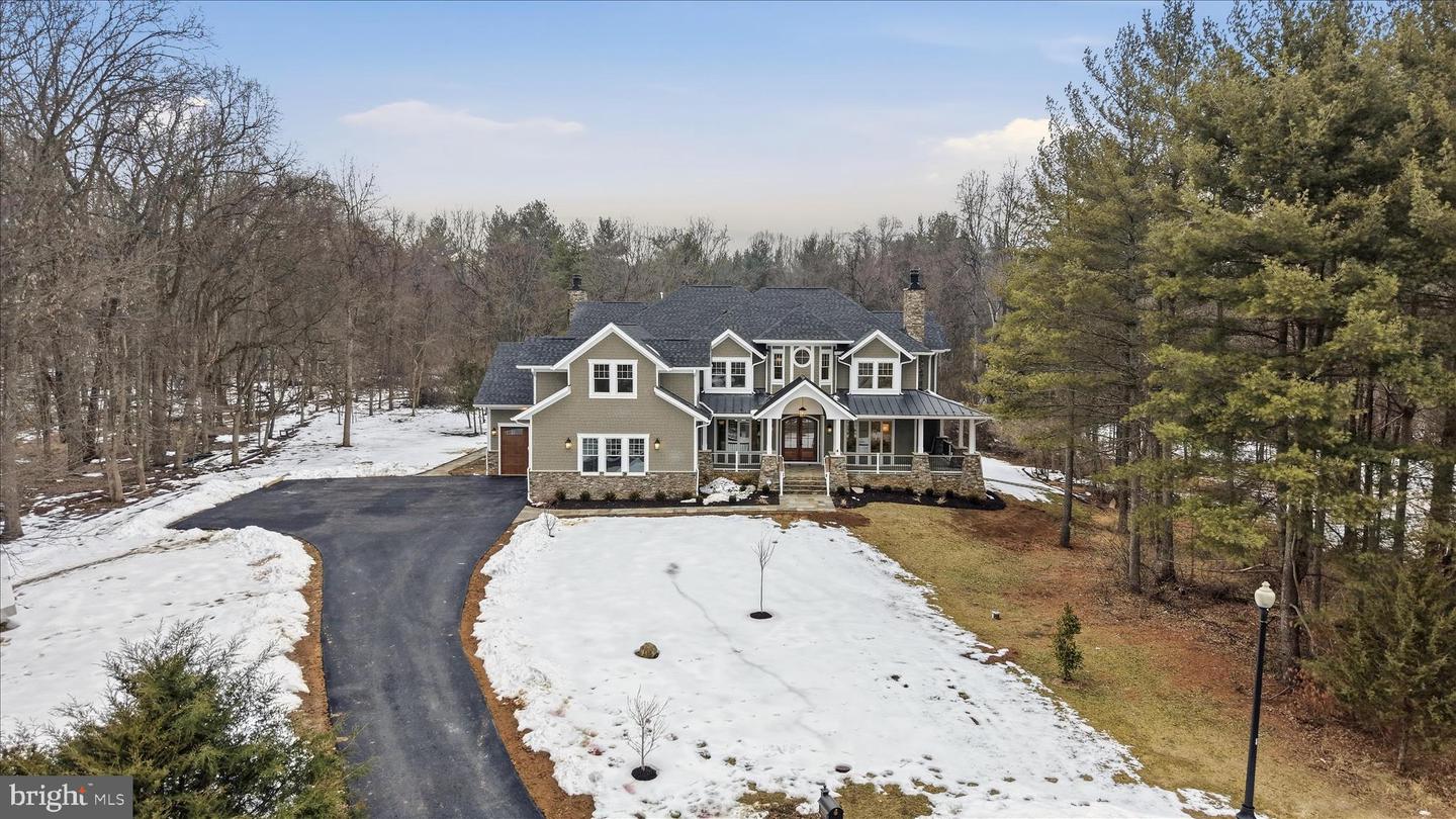 22597 REDHILL MANOR CT, LEESBURG, Virginia 20175, 5 Bedrooms Bedrooms, ,6 BathroomsBathrooms,Residential,For sale,22597 REDHILL MANOR CT,VALO2113704 MLS # VALO2113704