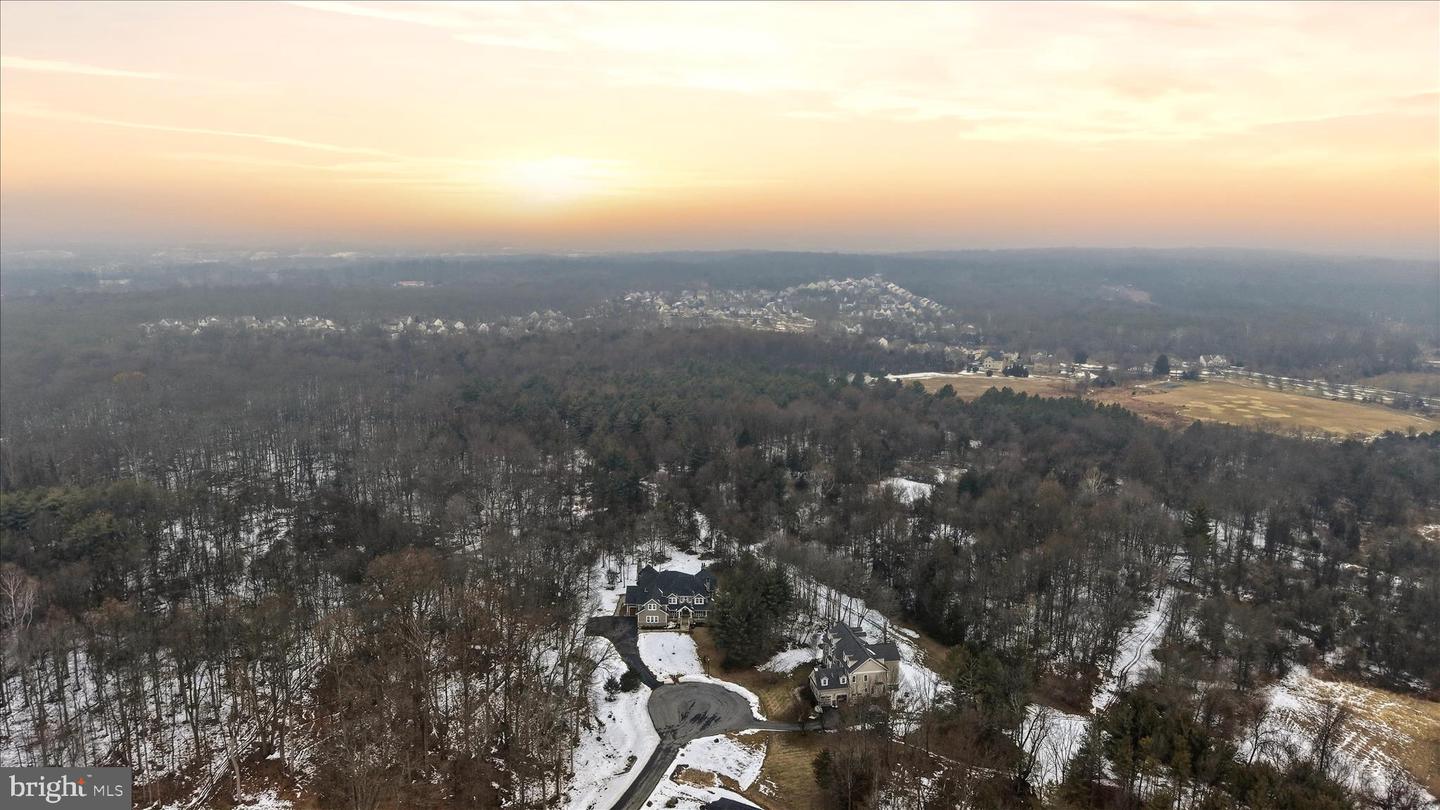 22597 REDHILL MANOR CT, LEESBURG, Virginia 20175, 5 Bedrooms Bedrooms, ,6 BathroomsBathrooms,Residential,For sale,22597 REDHILL MANOR CT,VALO2113704 MLS # VALO2113704