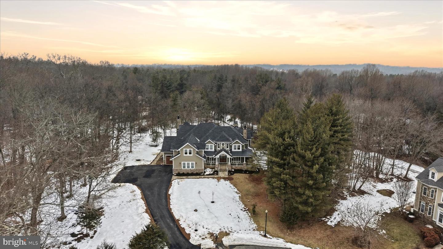 22597 REDHILL MANOR CT, LEESBURG, Virginia 20175, 5 Bedrooms Bedrooms, ,6 BathroomsBathrooms,Residential,For sale,22597 REDHILL MANOR CT,VALO2113704 MLS # VALO2113704