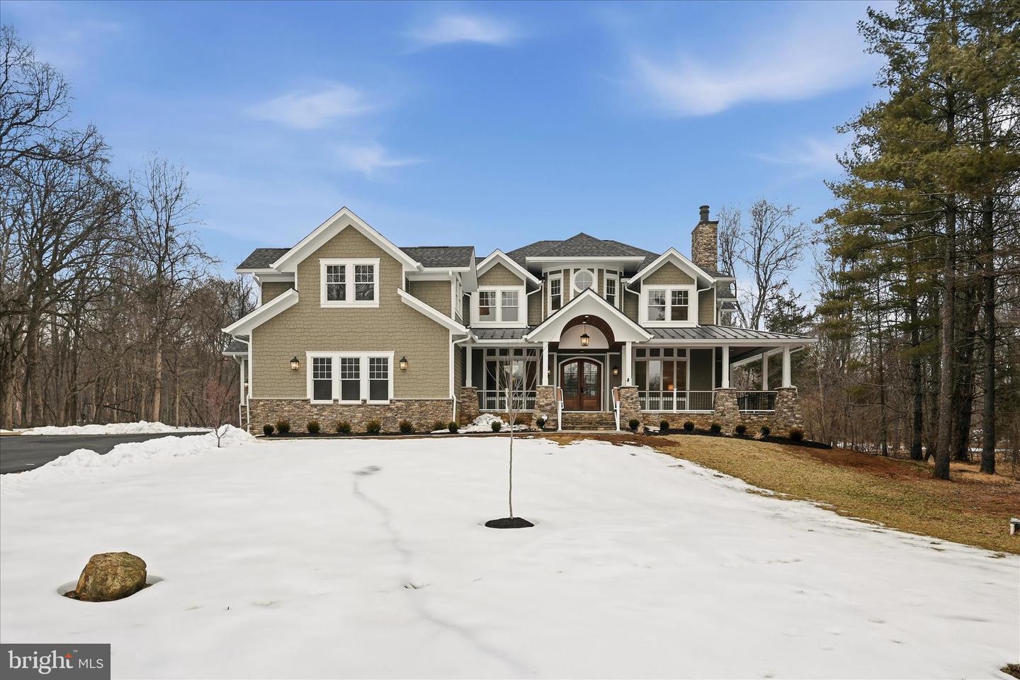 22597 REDHILL MANOR CT, LEESBURG, Virginia 20175, 5 Bedrooms Bedrooms, ,6 BathroomsBathrooms,Residential,For sale,22597 REDHILL MANOR CT,VALO2113704 MLS # VALO2113704