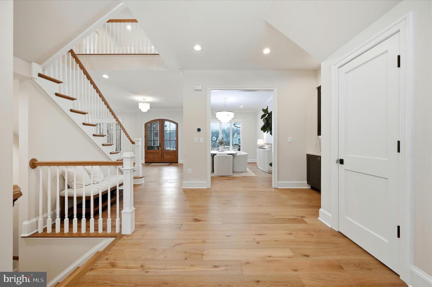 22597 REDHILL MANOR CT, LEESBURG, Virginia 20175, 5 Bedrooms Bedrooms, ,6 BathroomsBathrooms,Residential,For sale,22597 REDHILL MANOR CT,VALO2113704 MLS # VALO2113704