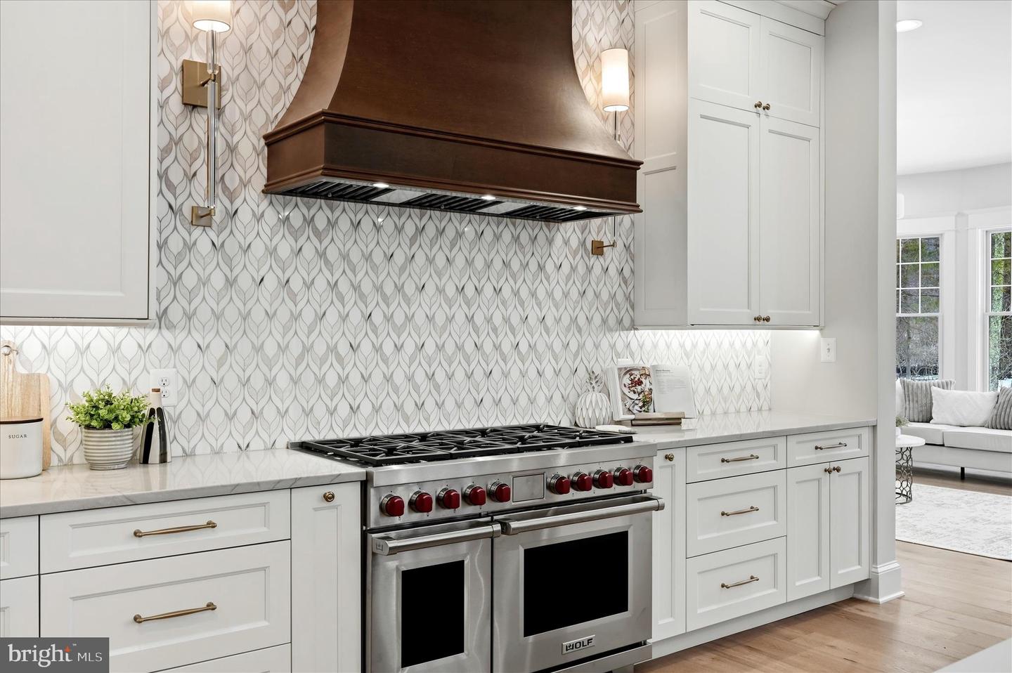 22597 REDHILL MANOR CT, LEESBURG, Virginia 20175, 5 Bedrooms Bedrooms, ,6 BathroomsBathrooms,Residential,For sale,22597 REDHILL MANOR CT,VALO2113704 MLS # VALO2113704