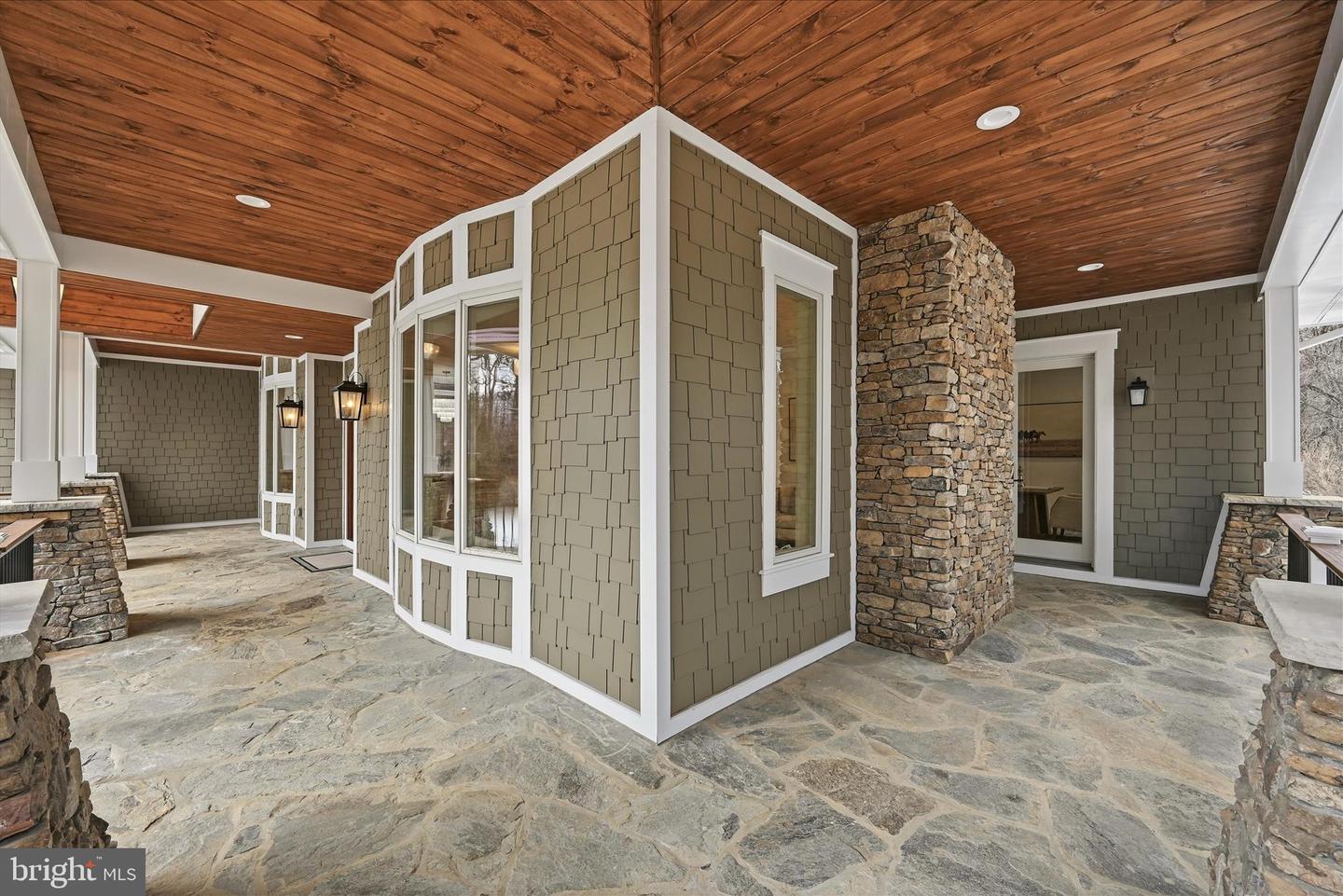 22597 REDHILL MANOR CT, LEESBURG, Virginia 20175, 5 Bedrooms Bedrooms, ,6 BathroomsBathrooms,Residential,For sale,22597 REDHILL MANOR CT,VALO2113704 MLS # VALO2113704