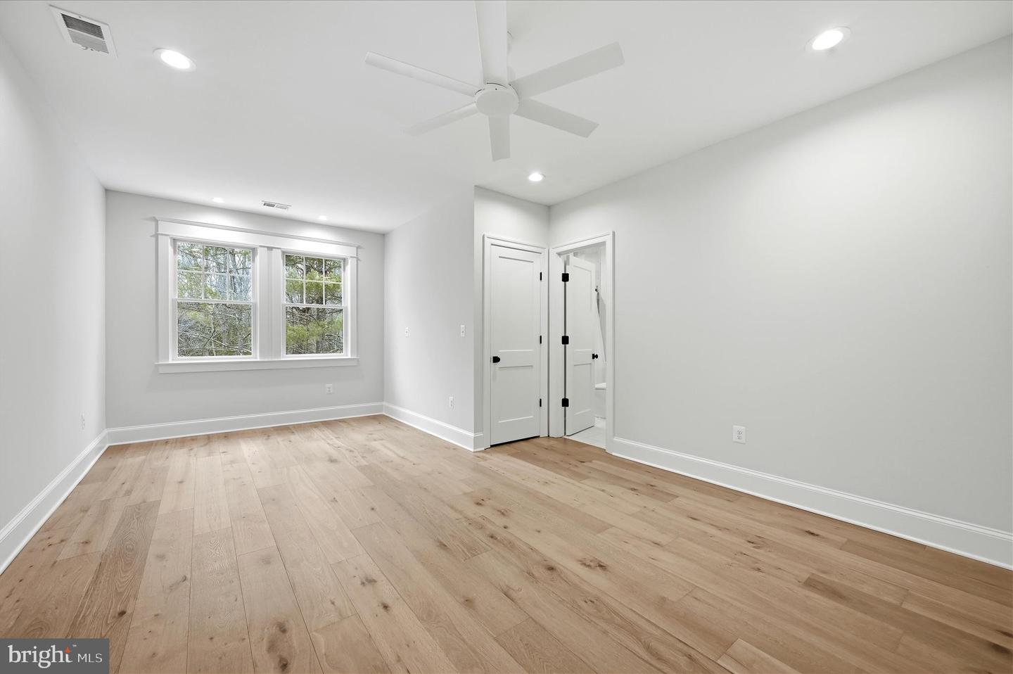 22597 REDHILL MANOR CT, LEESBURG, Virginia 20175, 5 Bedrooms Bedrooms, ,6 BathroomsBathrooms,Residential,For sale,22597 REDHILL MANOR CT,VALO2113704 MLS # VALO2113704