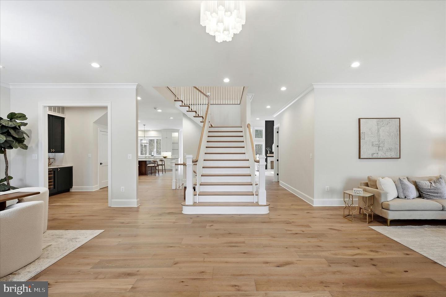 22597 REDHILL MANOR CT, LEESBURG, Virginia 20175, 5 Bedrooms Bedrooms, ,6 BathroomsBathrooms,Residential,For sale,22597 REDHILL MANOR CT,VALO2113704 MLS # VALO2113704