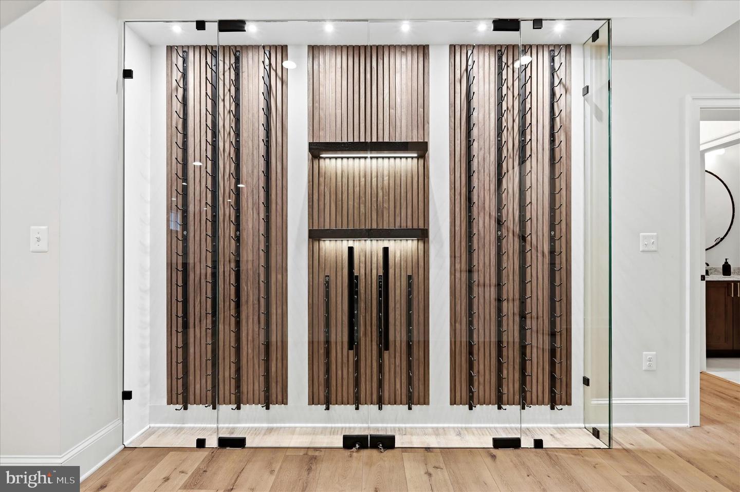 22597 REDHILL MANOR CT, LEESBURG, Virginia 20175, 5 Bedrooms Bedrooms, ,6 BathroomsBathrooms,Residential,For sale,22597 REDHILL MANOR CT,VALO2113704 MLS # VALO2113704