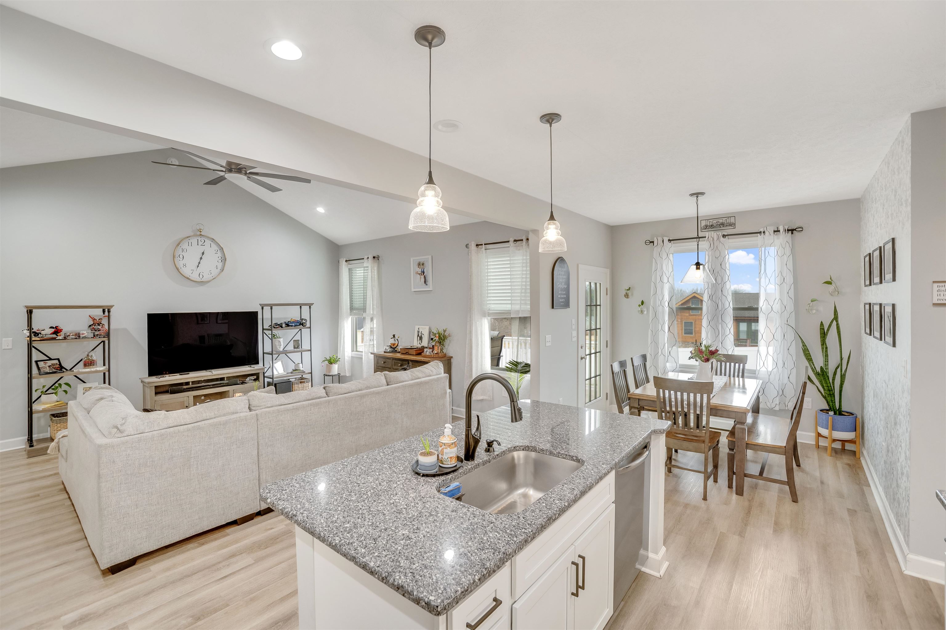 1900 W SAW MILL CT, MCGAHEYSVILLE, Virginia 22840, 3 Bedrooms Bedrooms, ,2 BathroomsBathrooms,Residential,1900 W SAW MILL CT,673402 MLS # 673402