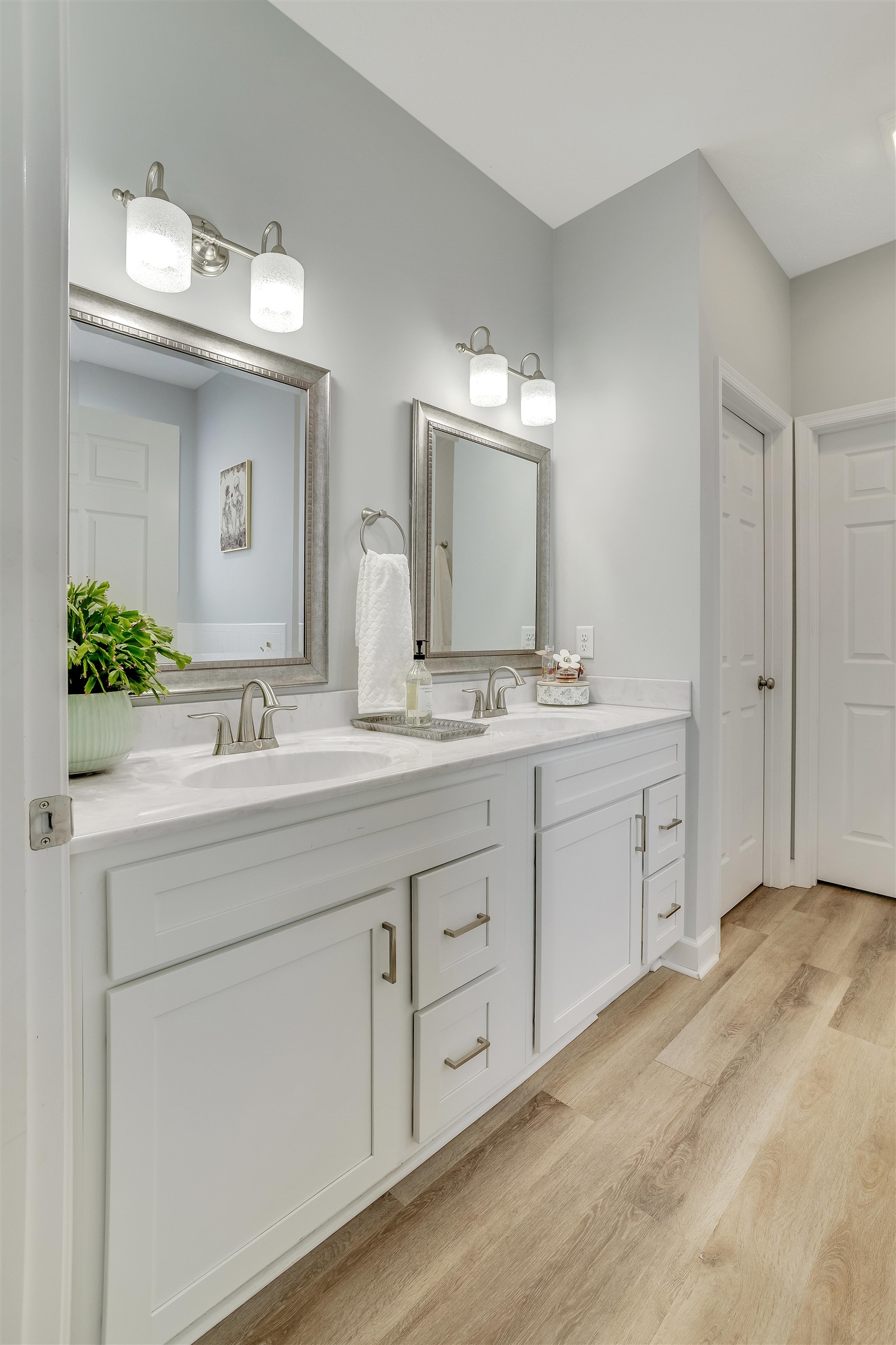 1900 W SAW MILL CT, MCGAHEYSVILLE, Virginia 22840, 3 Bedrooms Bedrooms, ,2 BathroomsBathrooms,Residential,1900 W SAW MILL CT,673402 MLS # 673402