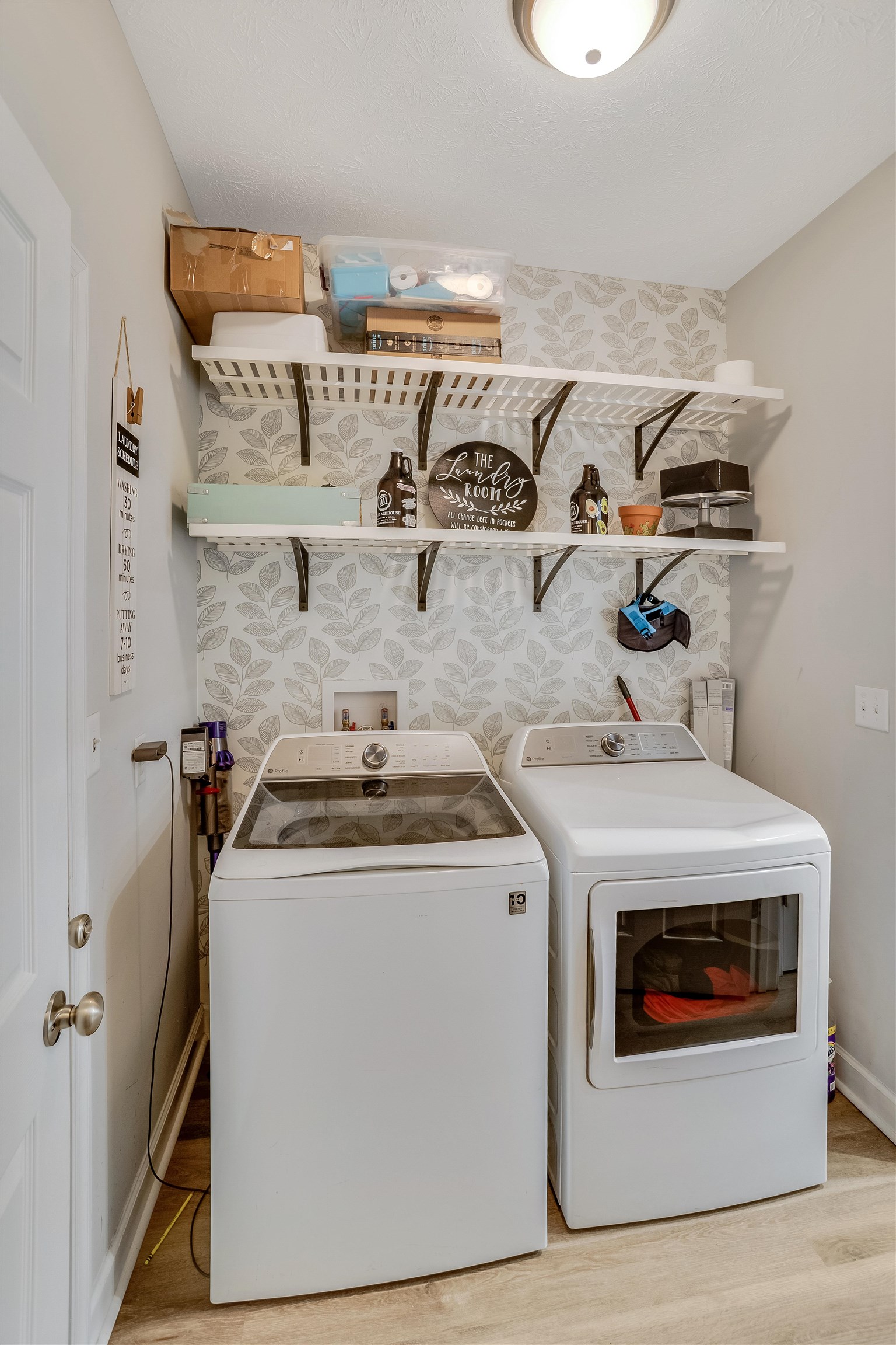 1900 W SAW MILL CT, MCGAHEYSVILLE, Virginia 22840, 3 Bedrooms Bedrooms, ,2 BathroomsBathrooms,Residential,1900 W SAW MILL CT,673402 MLS # 673402