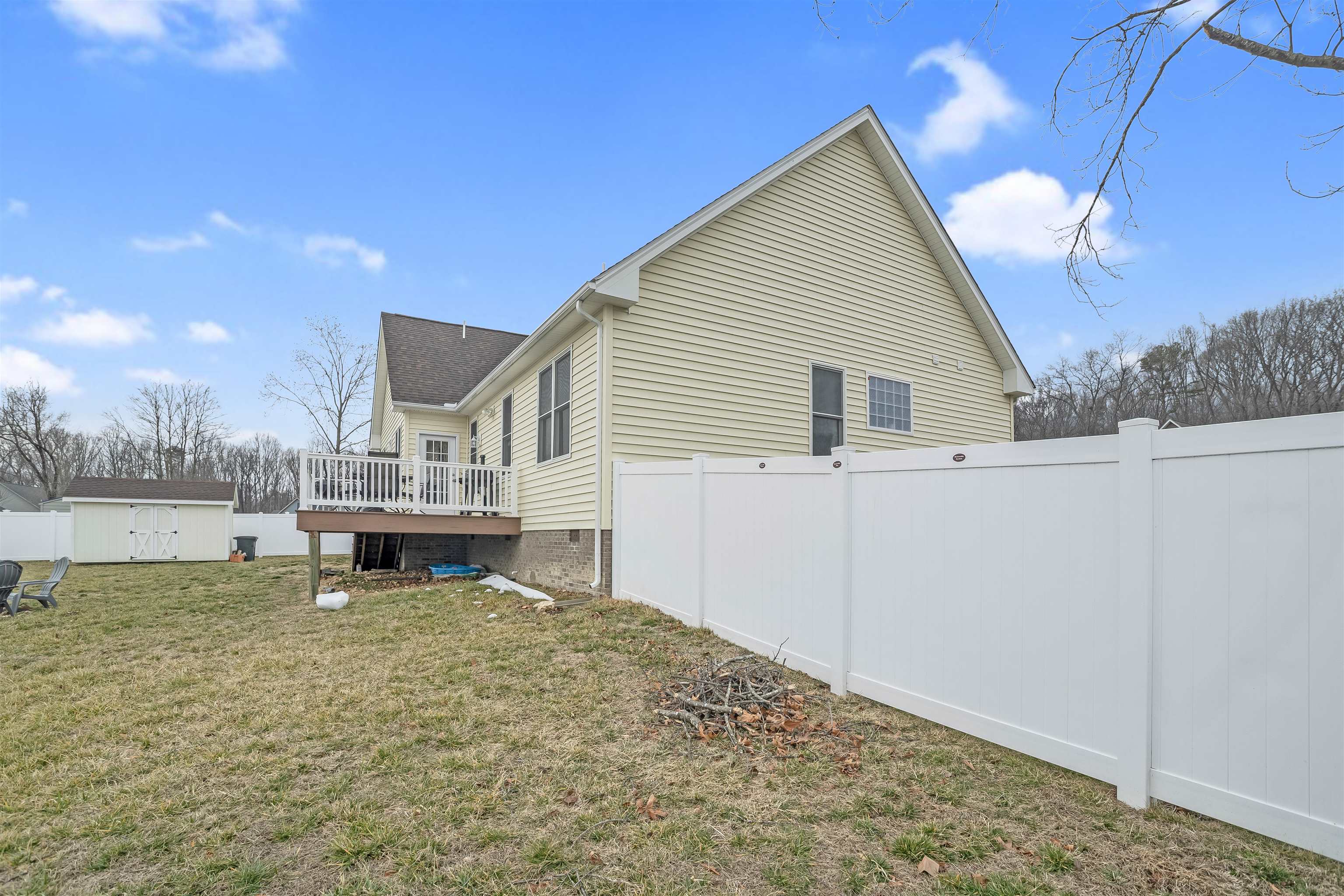 1900 W SAW MILL CT, MCGAHEYSVILLE, Virginia 22840, 3 Bedrooms Bedrooms, ,2 BathroomsBathrooms,Residential,1900 W SAW MILL CT,673402 MLS # 673402