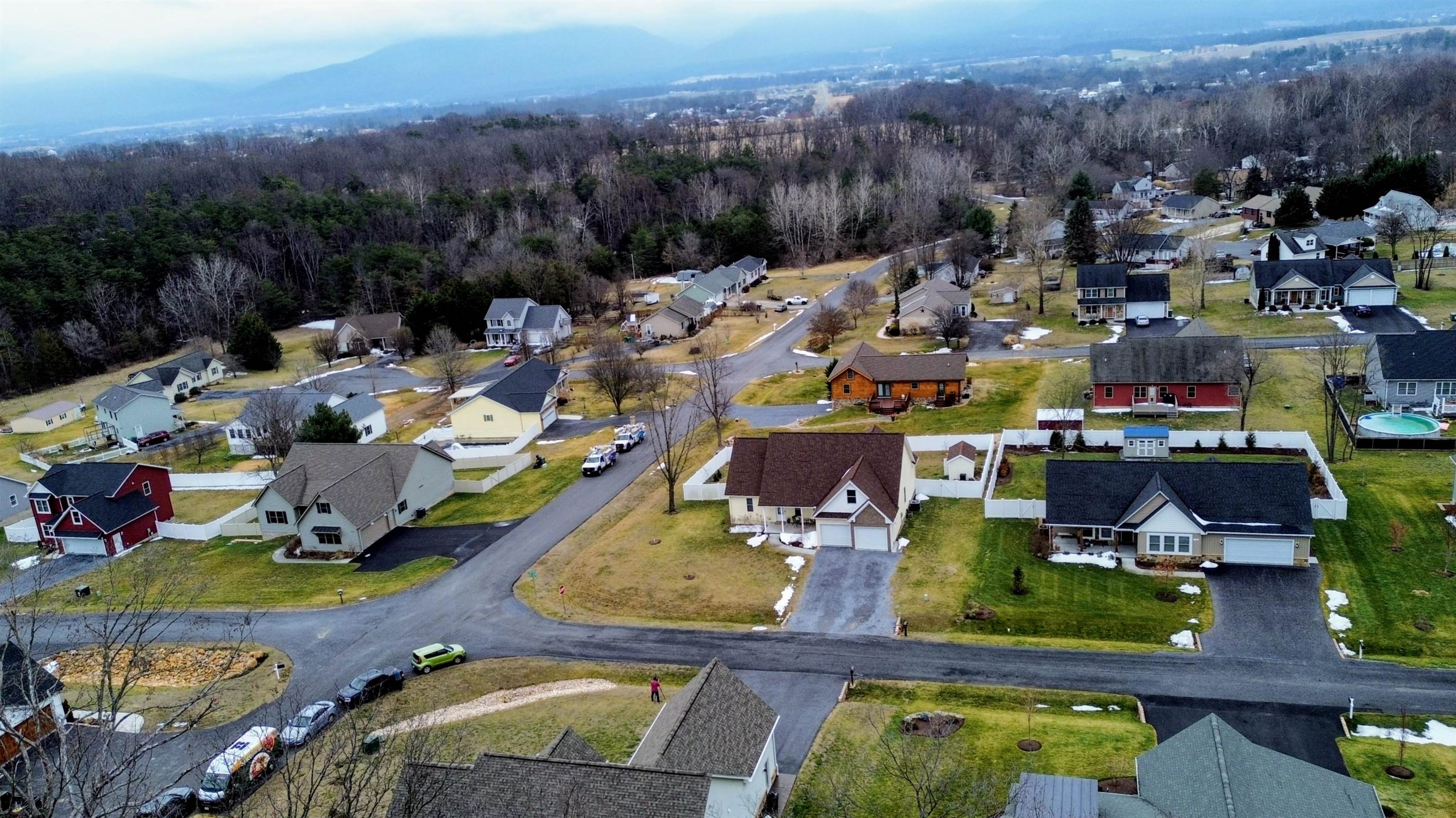 1900 W SAW MILL CT, MCGAHEYSVILLE, Virginia 22840, 3 Bedrooms Bedrooms, ,2 BathroomsBathrooms,Residential,1900 W SAW MILL CT,673402 MLS # 673402