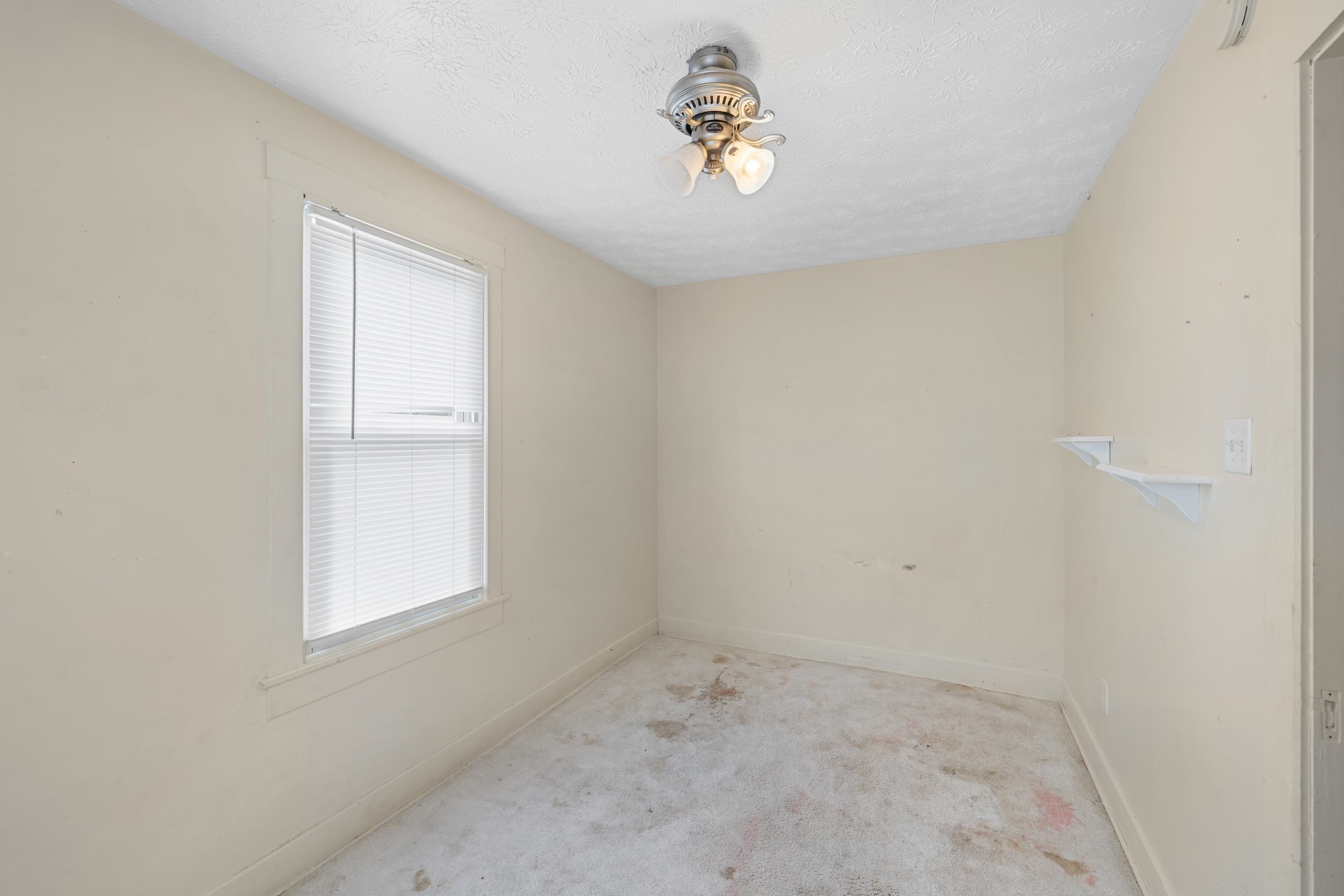 525 EAST SIDE HWY, WAYNESBORO, Virginia 22980, 2 Bedrooms Bedrooms, ,1 BathroomBathrooms,Residential,525 EAST SIDE HWY,673403 MLS # 673403 525 EAST SIDE HWY, WAYNESBORO, Virginia 22980, 2 Bedrooms Bedrooms, ,1 BathroomBathrooms,Residential,525 EAST SIDE HWY,673403 MLS # 673403