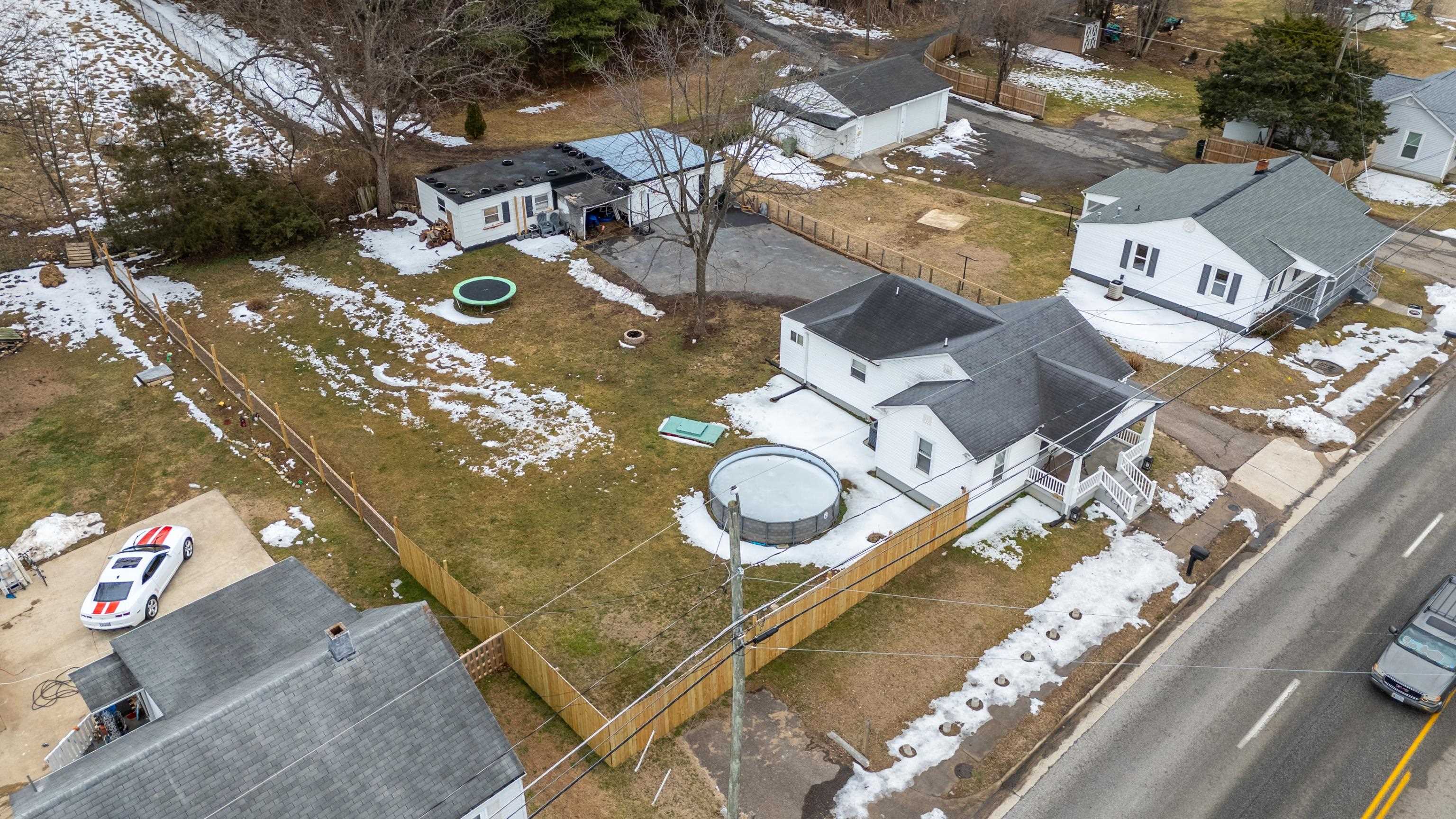 525 EAST SIDE HWY, WAYNESBORO, Virginia 22980, 2 Bedrooms Bedrooms, ,1 BathroomBathrooms,Residential,525 EAST SIDE HWY,673403 MLS # 673403 525 EAST SIDE HWY, WAYNESBORO, Virginia 22980, 2 Bedrooms Bedrooms, ,1 BathroomBathrooms,Residential,525 EAST SIDE HWY,673403 MLS # 673403