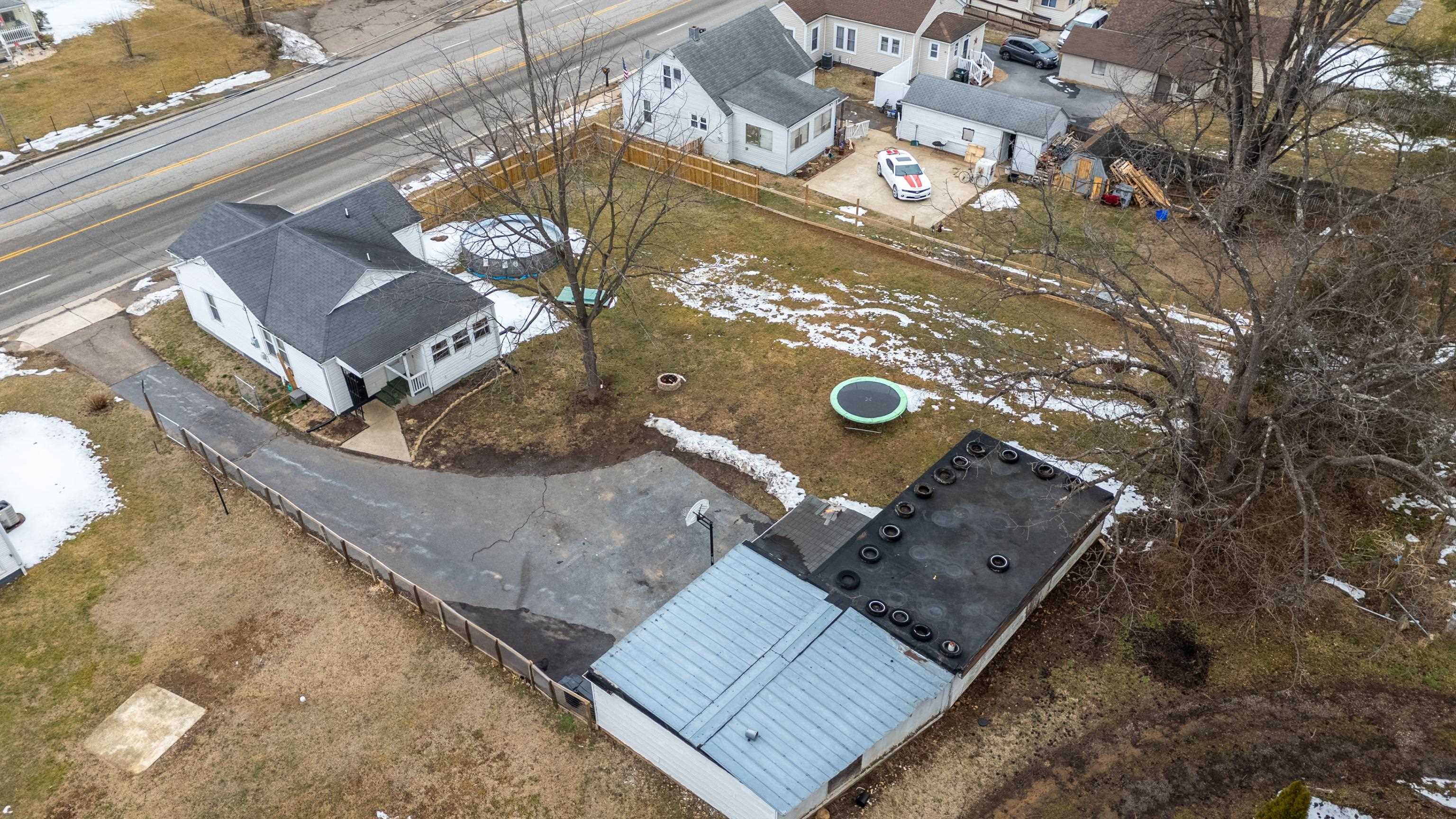 525 EAST SIDE HWY, WAYNESBORO, Virginia 22980, 2 Bedrooms Bedrooms, ,1 BathroomBathrooms,Residential,525 EAST SIDE HWY,673403 MLS # 673403 525 EAST SIDE HWY, WAYNESBORO, Virginia 22980, 2 Bedrooms Bedrooms, ,1 BathroomBathrooms,Residential,525 EAST SIDE HWY,673403 MLS # 673403