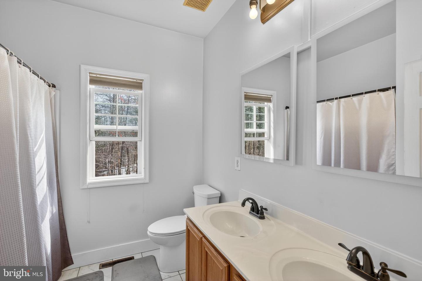 18020 ALBERT DR, CULPEPER, Virginia 22701, 5 Bedrooms Bedrooms, ,3 BathroomsBathrooms,Residential,For sale,18020 ALBERT DR,VACU2012388 MLS # VACU2012388