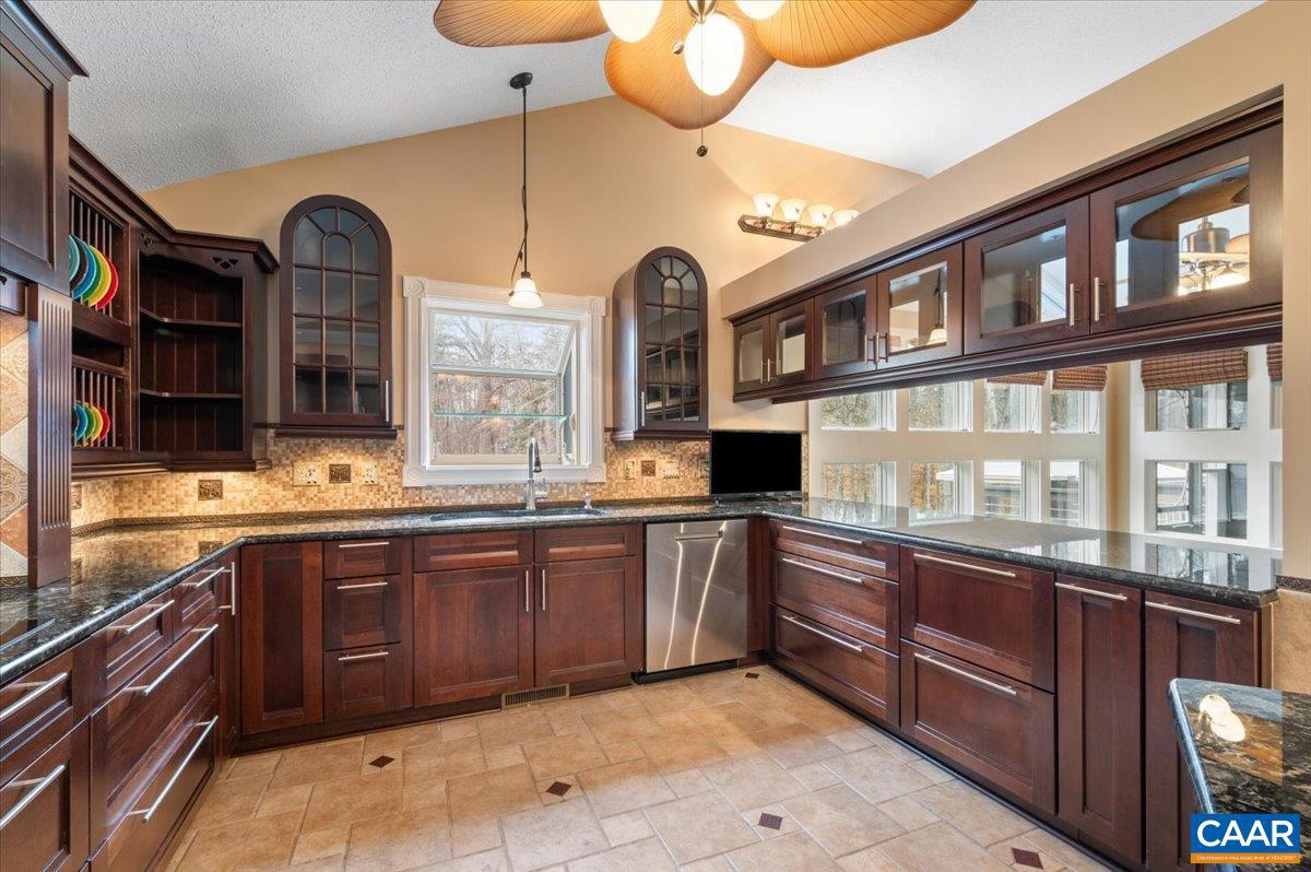 716 PREDDY CREEK RD, BARBOURSVILLE, Virginia 22923, 5 Bedrooms Bedrooms, ,3 BathroomsBathrooms,Residential,For sale,716 PREDDY CREEK RD,672429 MLS # 672429