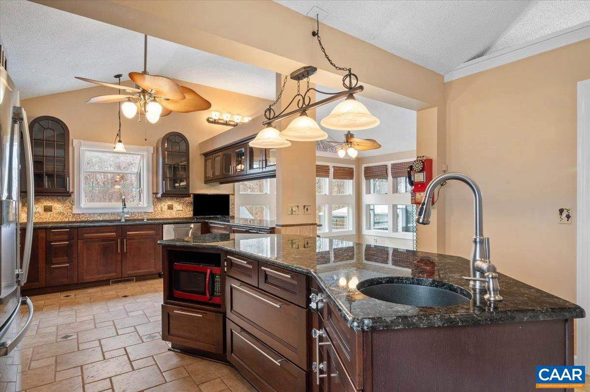 716 PREDDY CREEK RD, BARBOURSVILLE, Virginia 22923, 5 Bedrooms Bedrooms, ,3 BathroomsBathrooms,Residential,For sale,716 PREDDY CREEK RD,672429 MLS # 672429