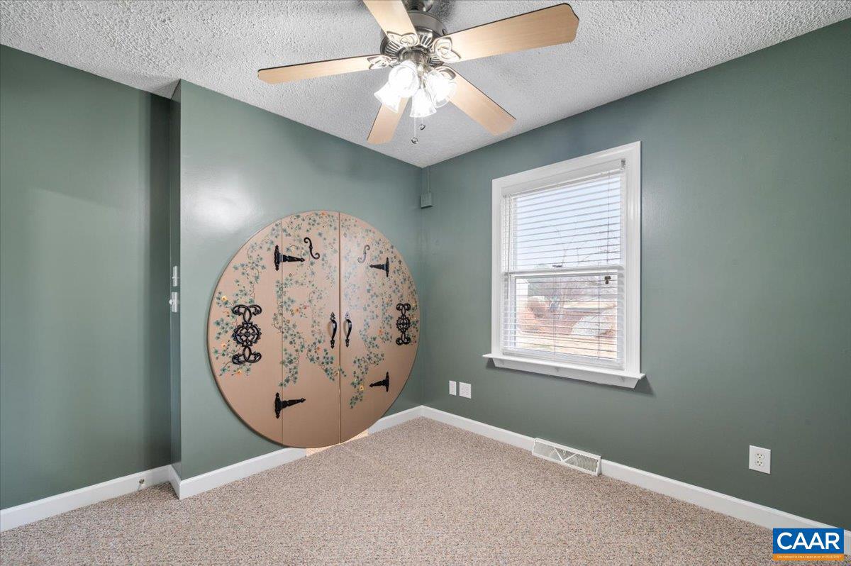 716 PREDDY CREEK RD, BARBOURSVILLE, Virginia 22923, 5 Bedrooms Bedrooms, ,3 BathroomsBathrooms,Residential,For sale,716 PREDDY CREEK RD,672429 MLS # 672429