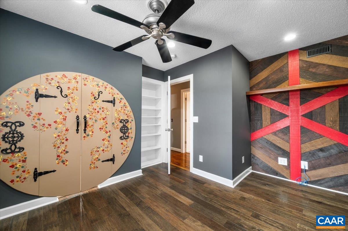 716 PREDDY CREEK RD, BARBOURSVILLE, Virginia 22923, 5 Bedrooms Bedrooms, ,3 BathroomsBathrooms,Residential,For sale,716 PREDDY CREEK RD,672429 MLS # 672429