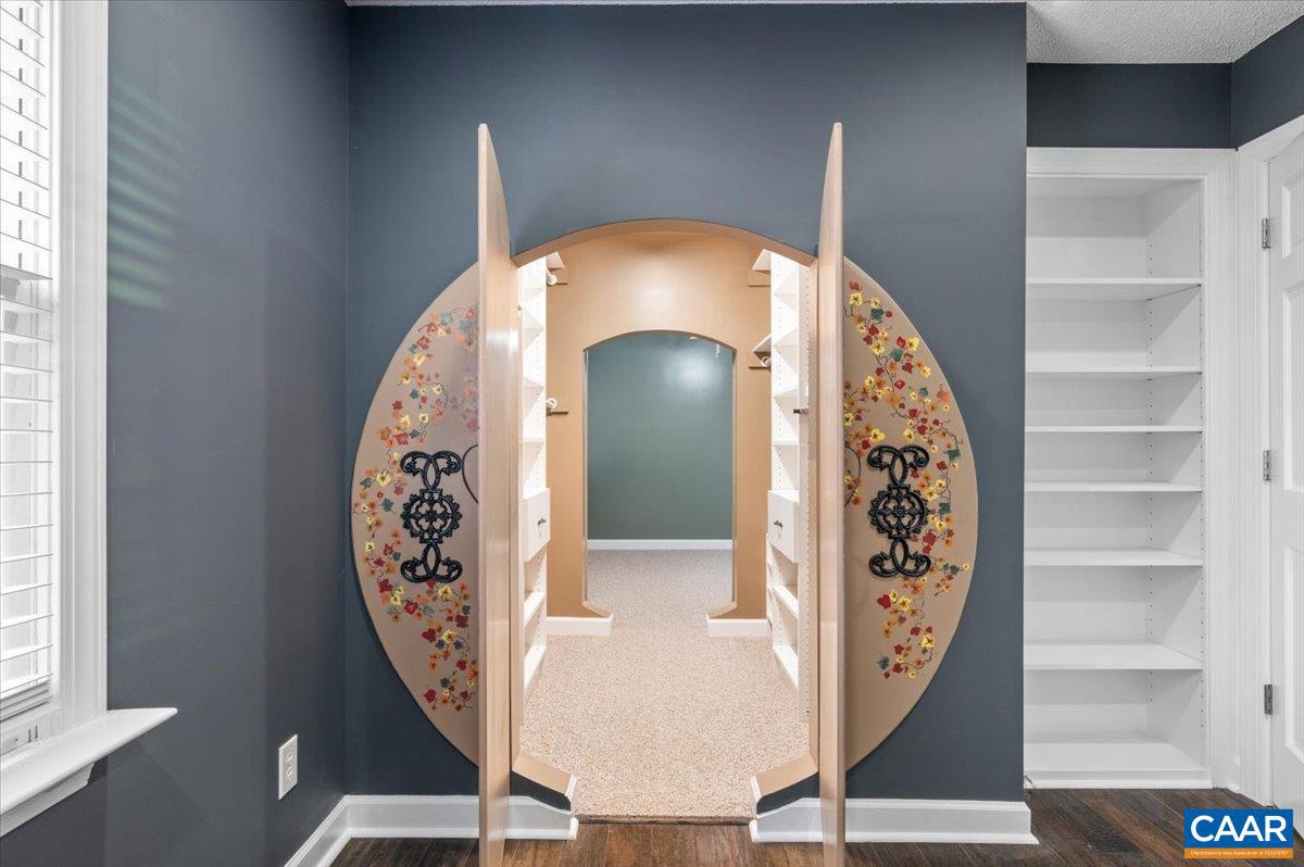 716 PREDDY CREEK RD, BARBOURSVILLE, Virginia 22923, 5 Bedrooms Bedrooms, ,3 BathroomsBathrooms,Residential,For sale,716 PREDDY CREEK RD,672429 MLS # 672429