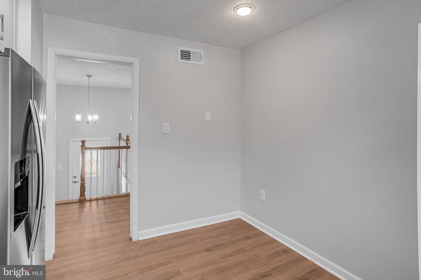 4717 LEHIGH CT, WOODBRIDGE, Virginia 22193, 4 Bedrooms Bedrooms, ,3 BathroomsBathrooms,Residential,For sale,4717 LEHIGH CT,VAPW2110672 MLS # VAPW2110672