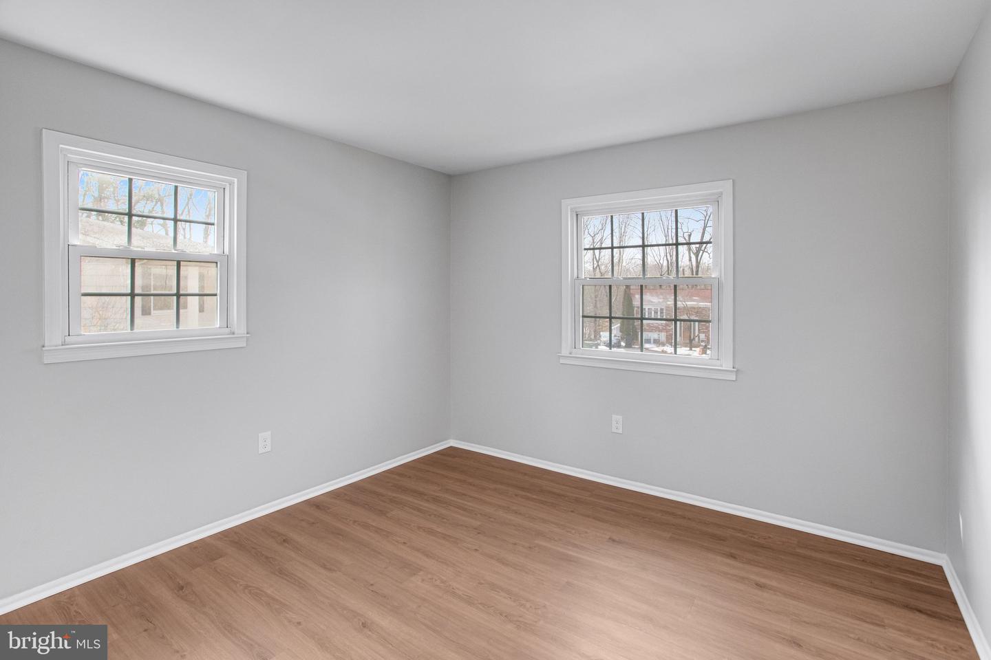 4717 LEHIGH CT, WOODBRIDGE, Virginia 22193, 4 Bedrooms Bedrooms, ,3 BathroomsBathrooms,Residential,For sale,4717 LEHIGH CT,VAPW2110672 MLS # VAPW2110672