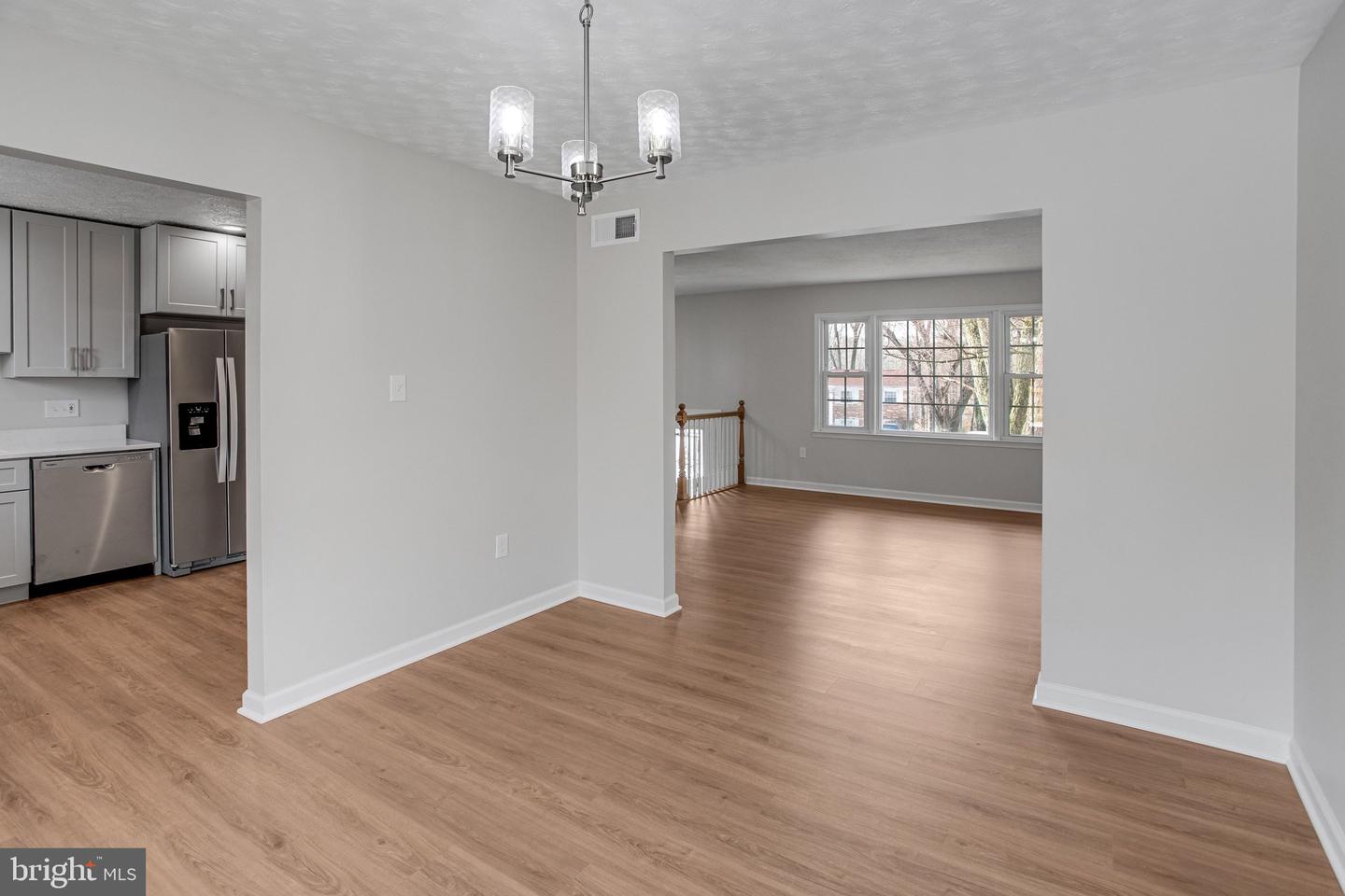 4717 LEHIGH CT, WOODBRIDGE, Virginia 22193, 4 Bedrooms Bedrooms, ,3 BathroomsBathrooms,Residential,For sale,4717 LEHIGH CT,VAPW2110672 MLS # VAPW2110672