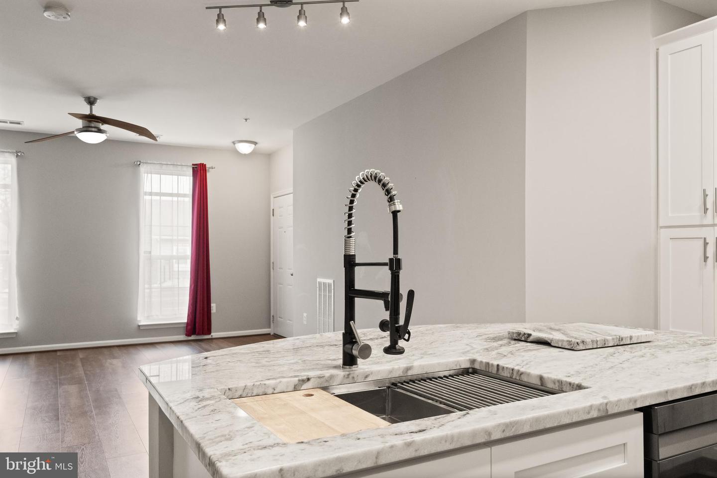 9541 CENTER ST, MANASSAS, Virginia 20110, 3 Bedrooms Bedrooms, ,2 BathroomsBathrooms,Residential,For sale,9541 CENTER ST,VAMN2009980 MLS # VAMN2009980 9541 CENTER ST, MANASSAS, Virginia 20110, 3 Bedrooms Bedrooms, ,2 BathroomsBathrooms,Residential,For sale,9541 CENTER ST,VAMN2009980 MLS # VAMN2009980