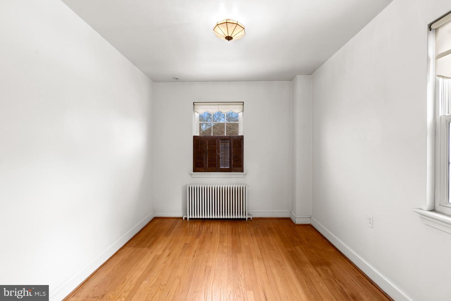 301 S IVY ST, ARLINGTON, Virginia 22204, 4 Bedrooms Bedrooms, 11 Rooms Rooms,3 BathroomsBathrooms,Residential,For sale,301 S IVY ST,VAAR2067888 MLS # VAAR2067888