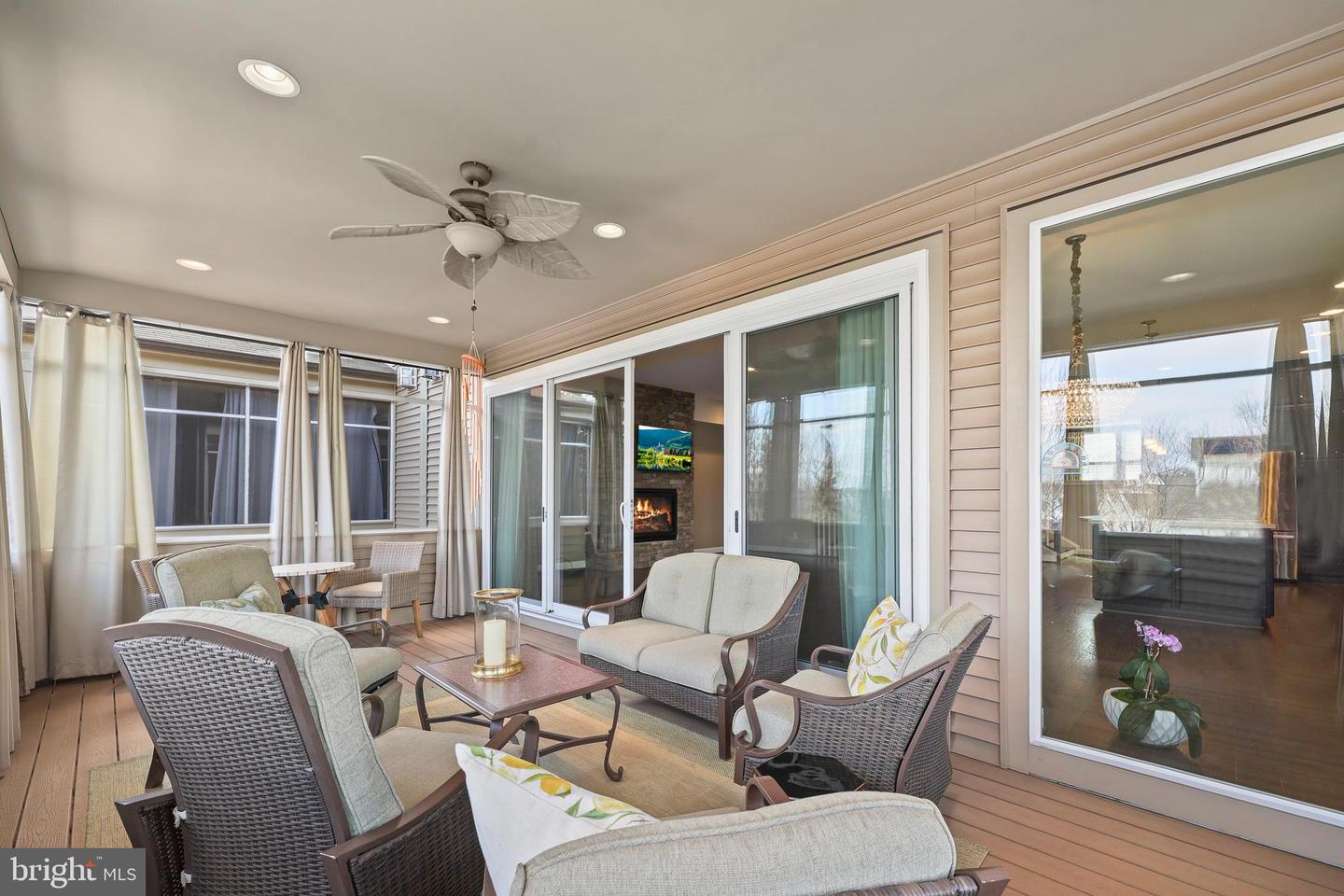 23486 EPPERSON SQ, BRAMBLETON, Virginia 20148, 3 Bedrooms Bedrooms, ,3 BathroomsBathrooms,Residential,For sale,23486 EPPERSON SQ,VALO2114214 MLS # VALO2114214