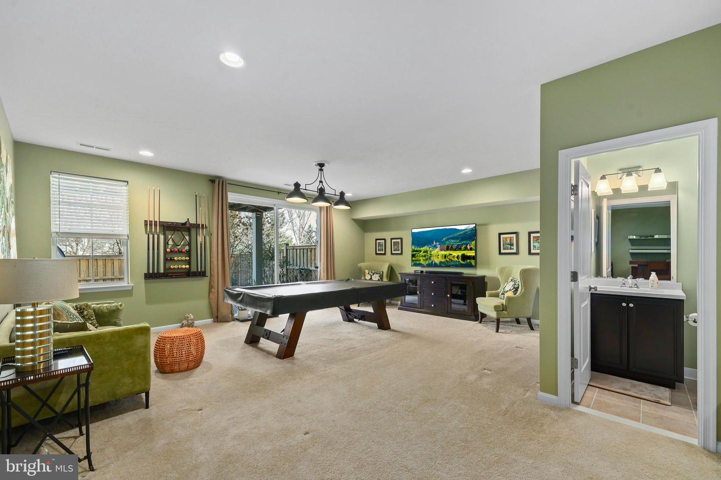 23486 EPPERSON SQ, BRAMBLETON, Virginia 20148, 3 Bedrooms Bedrooms, ,3 BathroomsBathrooms,Residential,For sale,23486 EPPERSON SQ,VALO2114214 MLS # VALO2114214