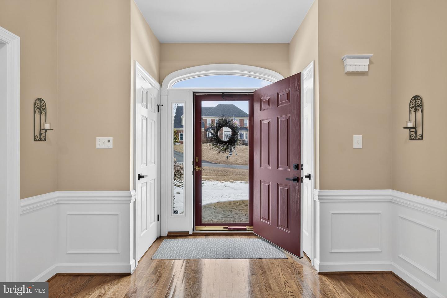 7243 WINDSOR CT, WARRENTON, Virginia 20186, 4 Bedrooms Bedrooms, ,2 BathroomsBathrooms,Residential,For sale,7243 WINDSOR CT,VAFQ2020176 MLS # VAFQ2020176