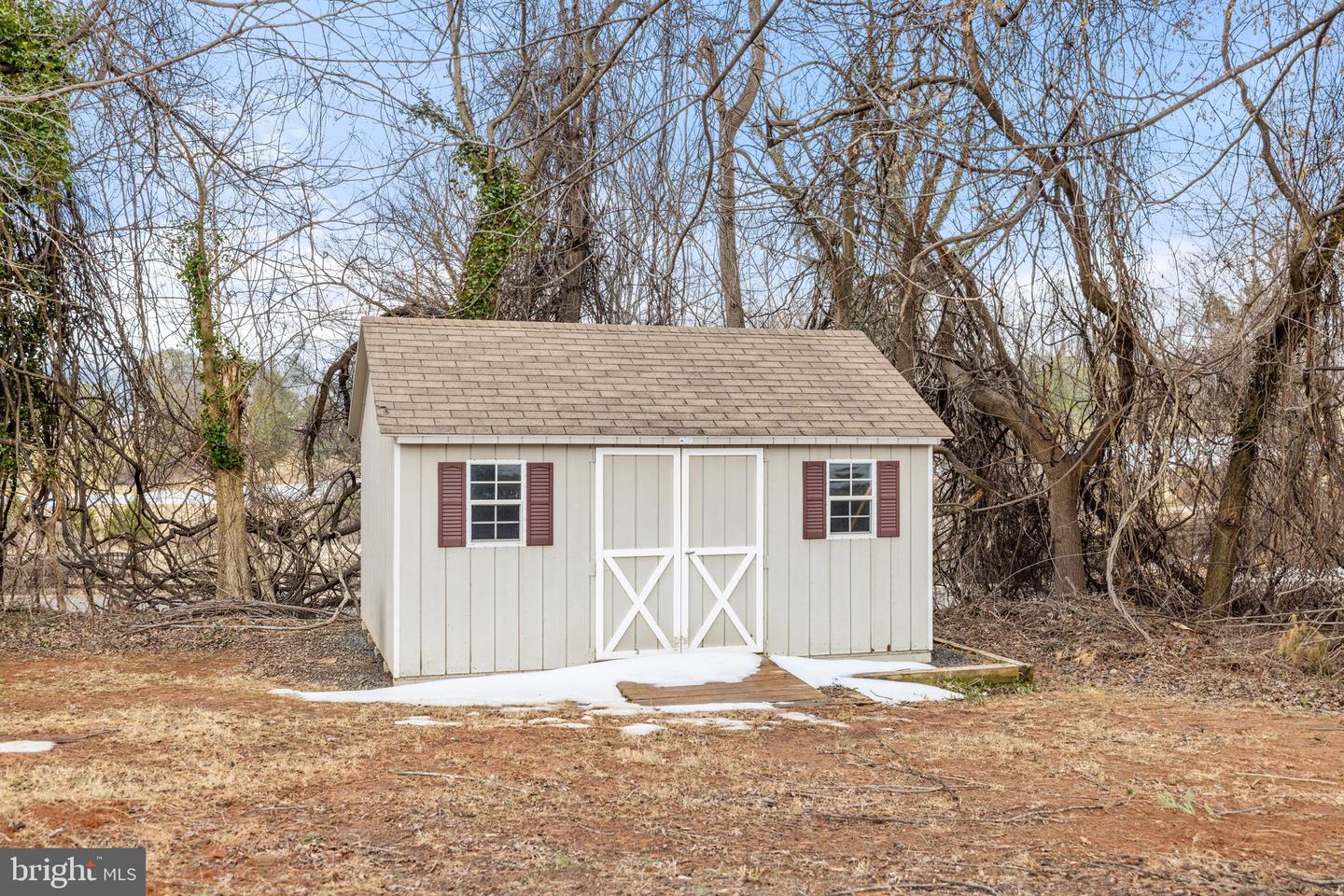 7243 WINDSOR CT, WARRENTON, Virginia 20186, 4 Bedrooms Bedrooms, ,2 BathroomsBathrooms,Residential,For sale,7243 WINDSOR CT,VAFQ2020176 MLS # VAFQ2020176