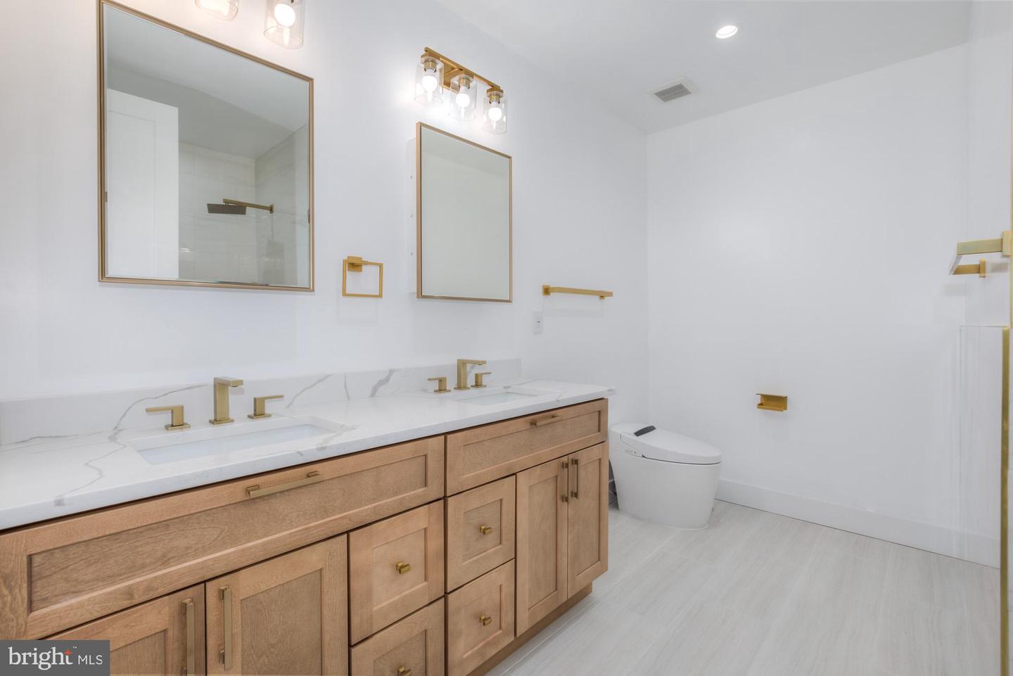 1218 5TH ST NE #2, WASHINGTON, District Of Columbia 20002, 3 Bedrooms Bedrooms, ,3 BathroomsBathrooms,Residential,For sale,1218 5TH ST NE #2,DCDC2243072 MLS # DCDC2243072