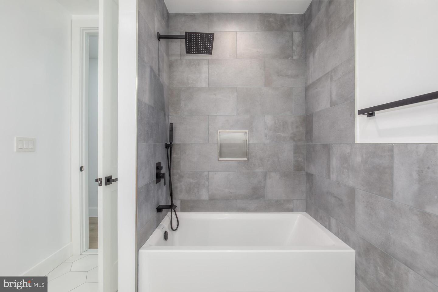 1218 5TH ST NE #2, WASHINGTON, District Of Columbia 20002, 3 Bedrooms Bedrooms, ,3 BathroomsBathrooms,Residential,For sale,1218 5TH ST NE #2,DCDC2243072 MLS # DCDC2243072